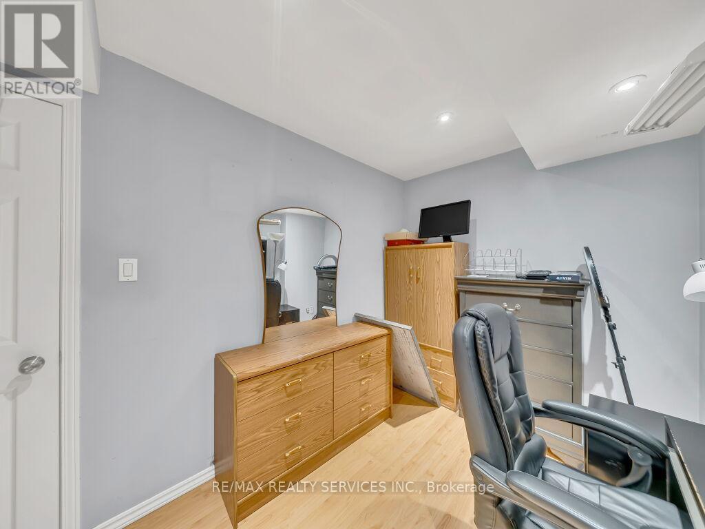 13 Mistycreek Crescent, Brampton, Ontario  L7A 3E8 - Photo 42 - W13102208