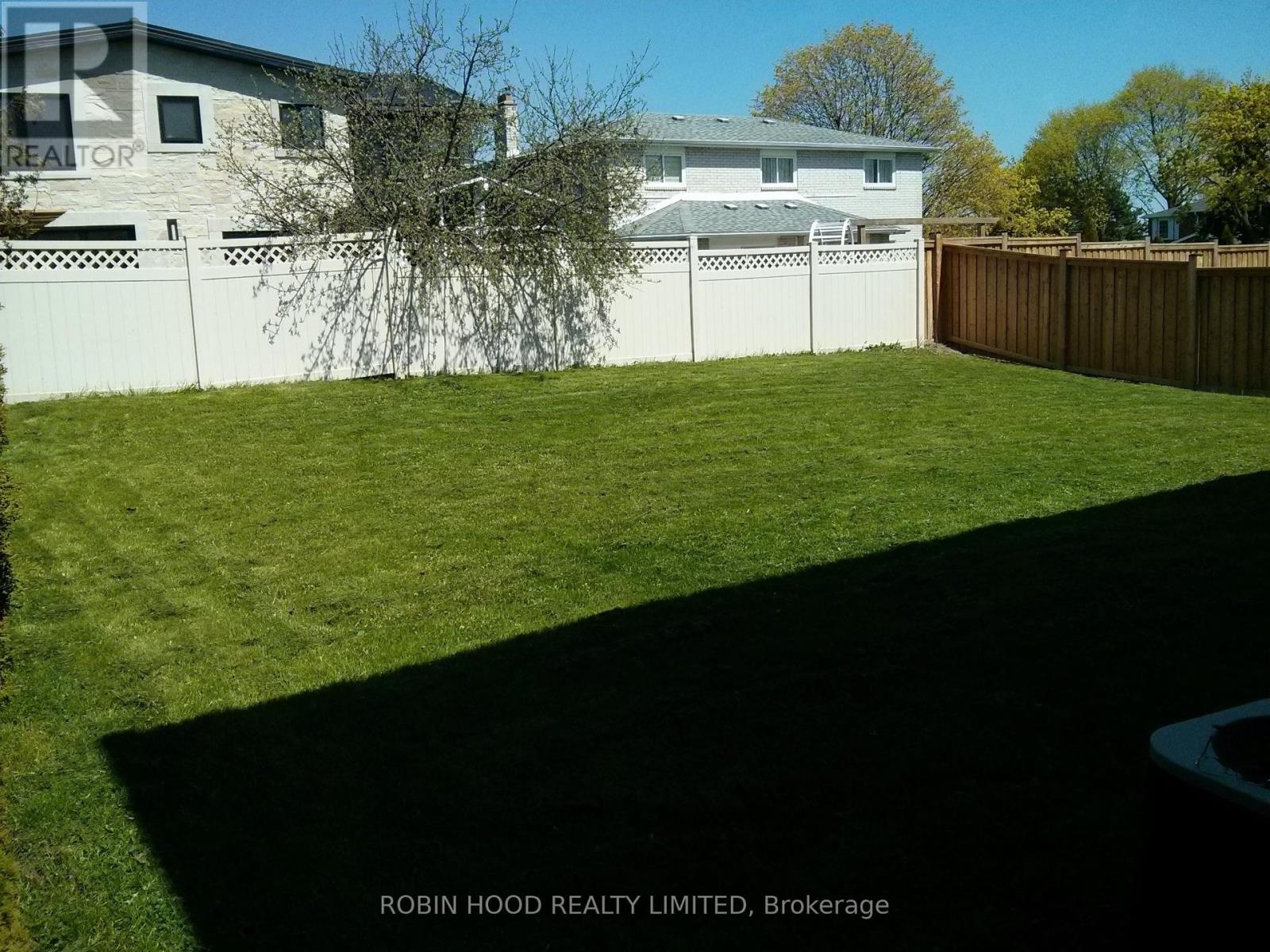 1953 Owlsnest Lane, Mississauga, Ontario  L4W 2J1 - Photo 27 - W13102232
