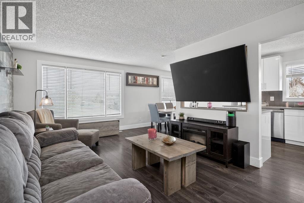 1 Templemont Road Ne, Calgary, Alberta  T1Y 5A2 - Photo 4 - A2309281