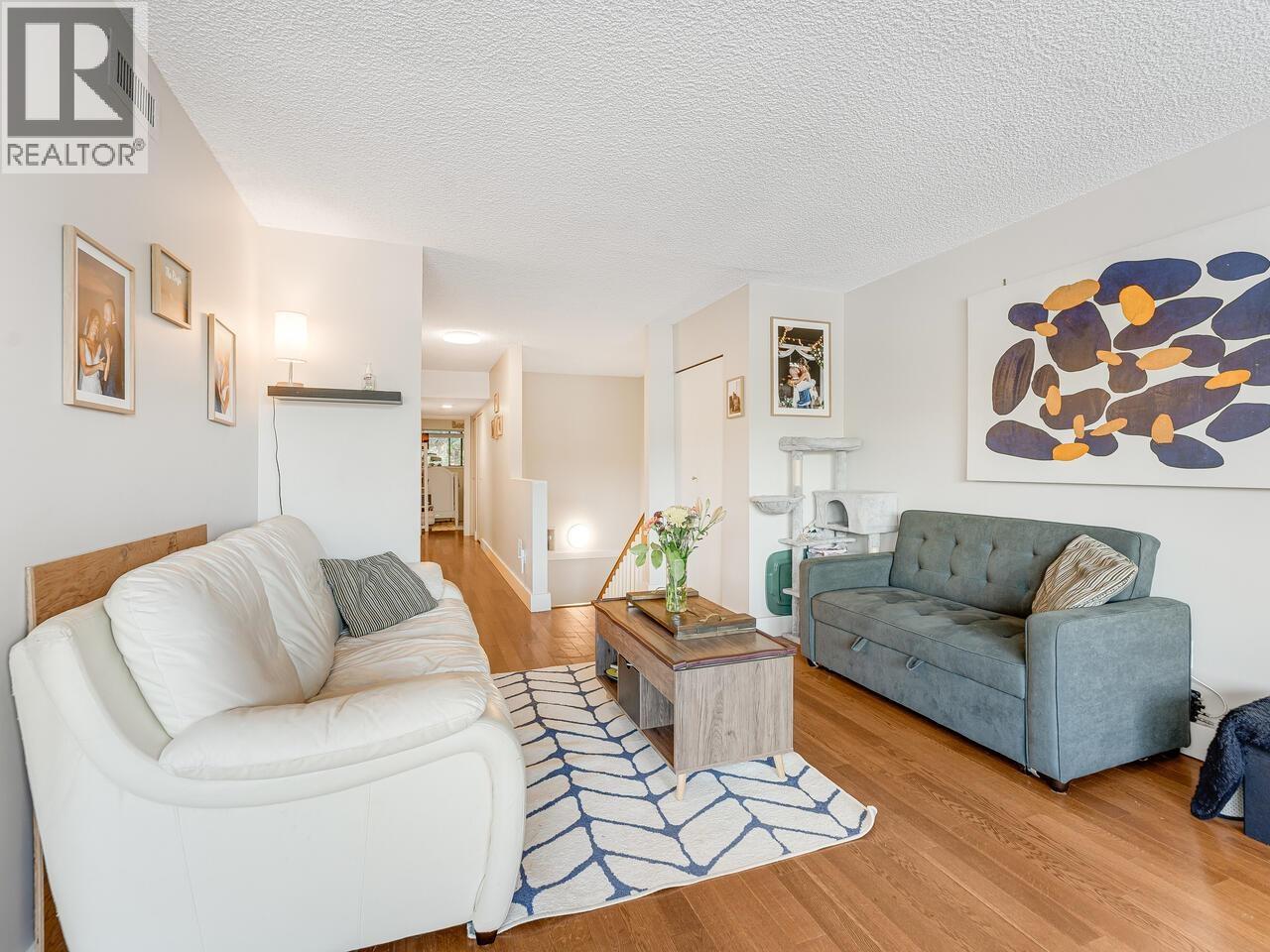 1039 Old Lillooet Road, North Vancouver, British Columbia  V7J 3H6 - Photo 5 - R3115312
