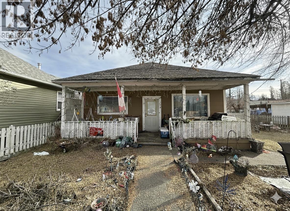 114 9th Avenue, Cranbrook, British Columbia