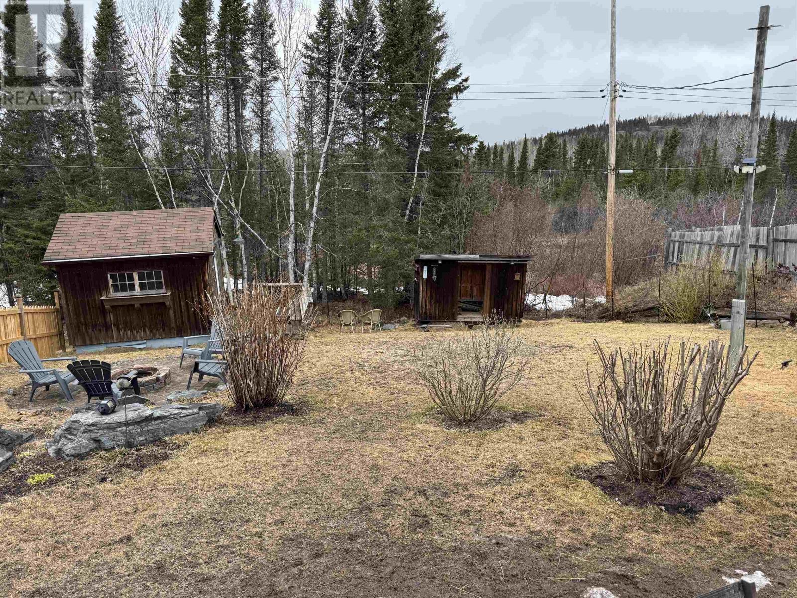 8 Matachewan Rd, Manitouwadge, Ontario  P0T 2C0 - Photo 34 - TB2600950