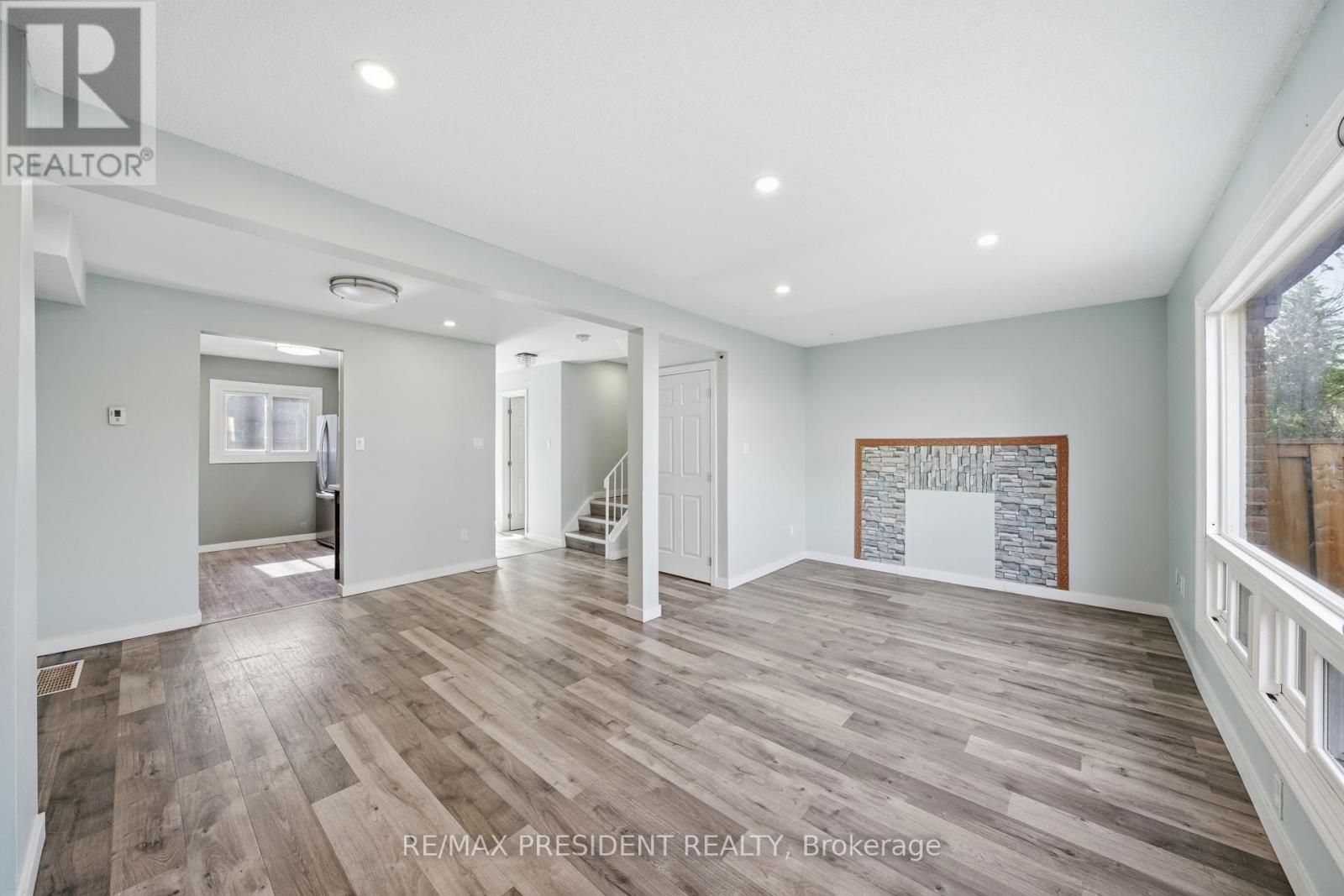 498 B Grey Street, Brantford, Ontario  N3S 7L4 - Photo 10 - X13101864