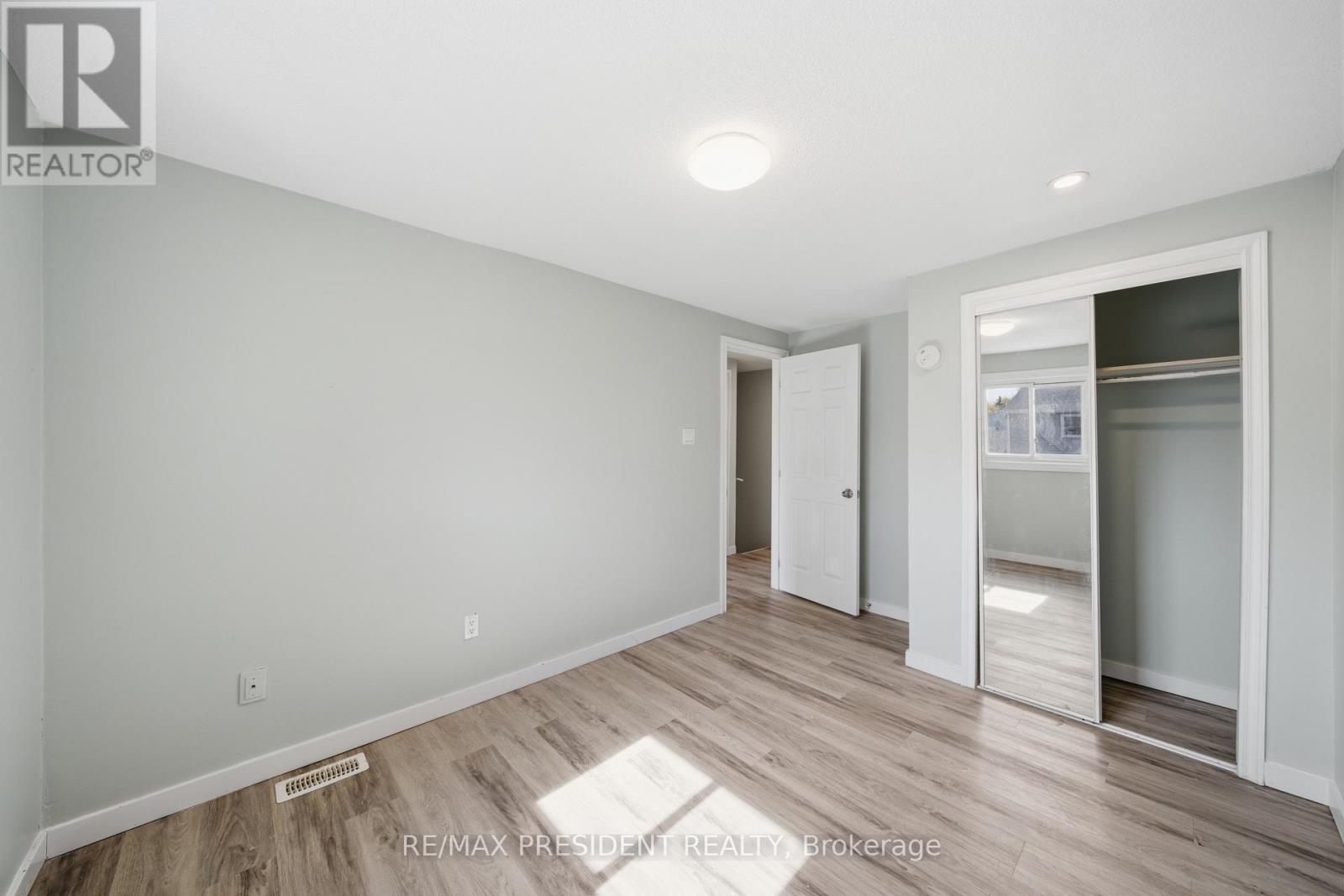 498 B Grey Street, Brantford, Ontario  N3S 7L4 - Photo 17 - X13101864