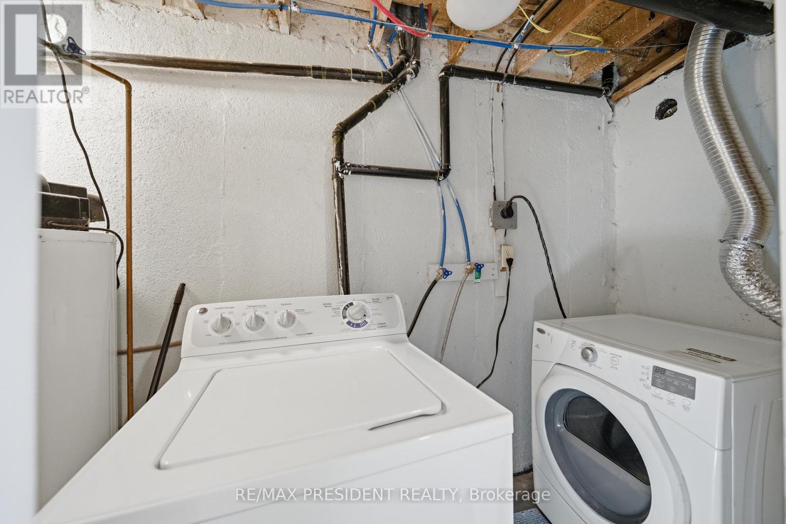 498 B Grey Street, Brantford, Ontario  N3S 7L4 - Photo 24 - X13101864