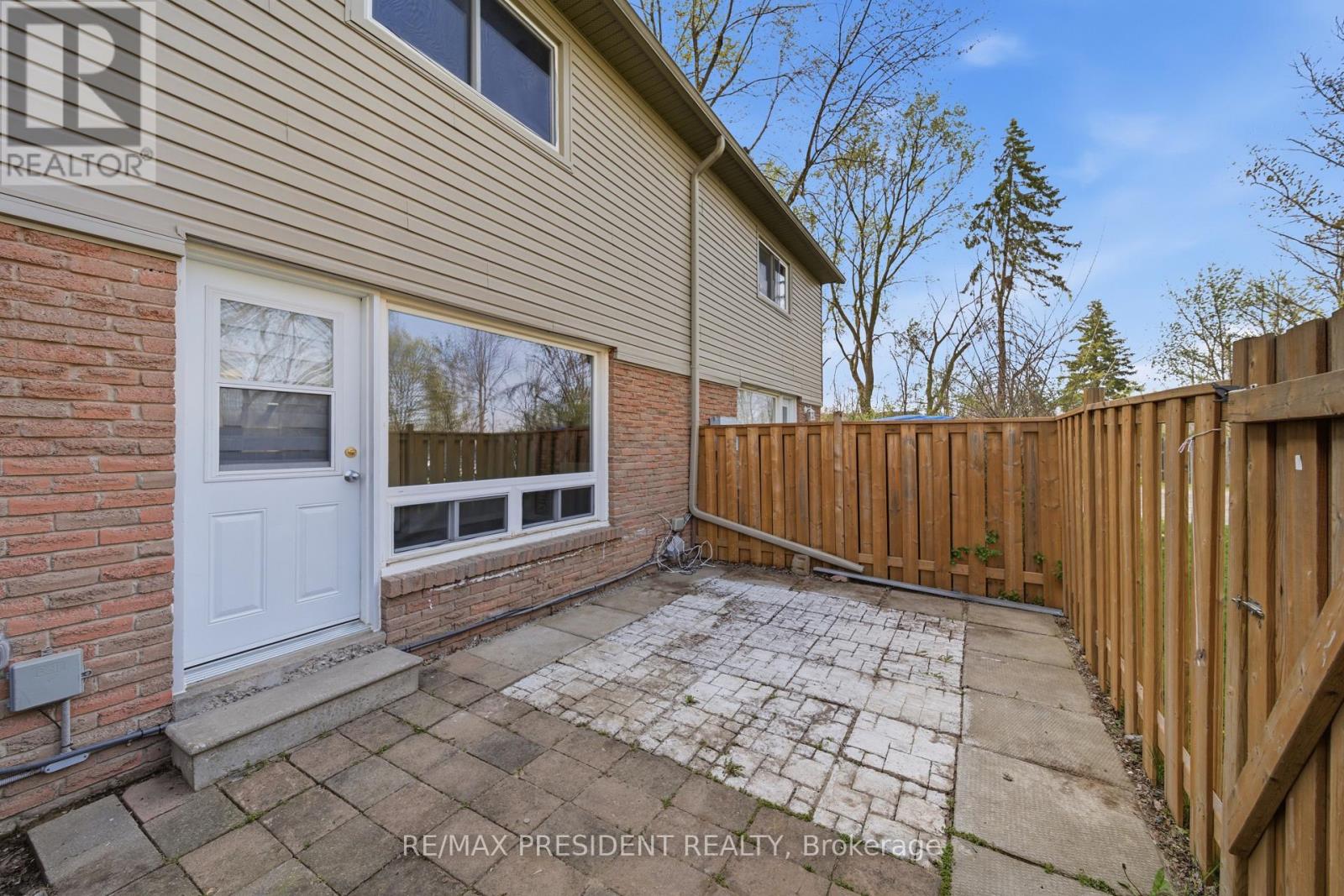 498 B Grey Street, Brantford, Ontario  N3S 7L4 - Photo 25 - X13101864