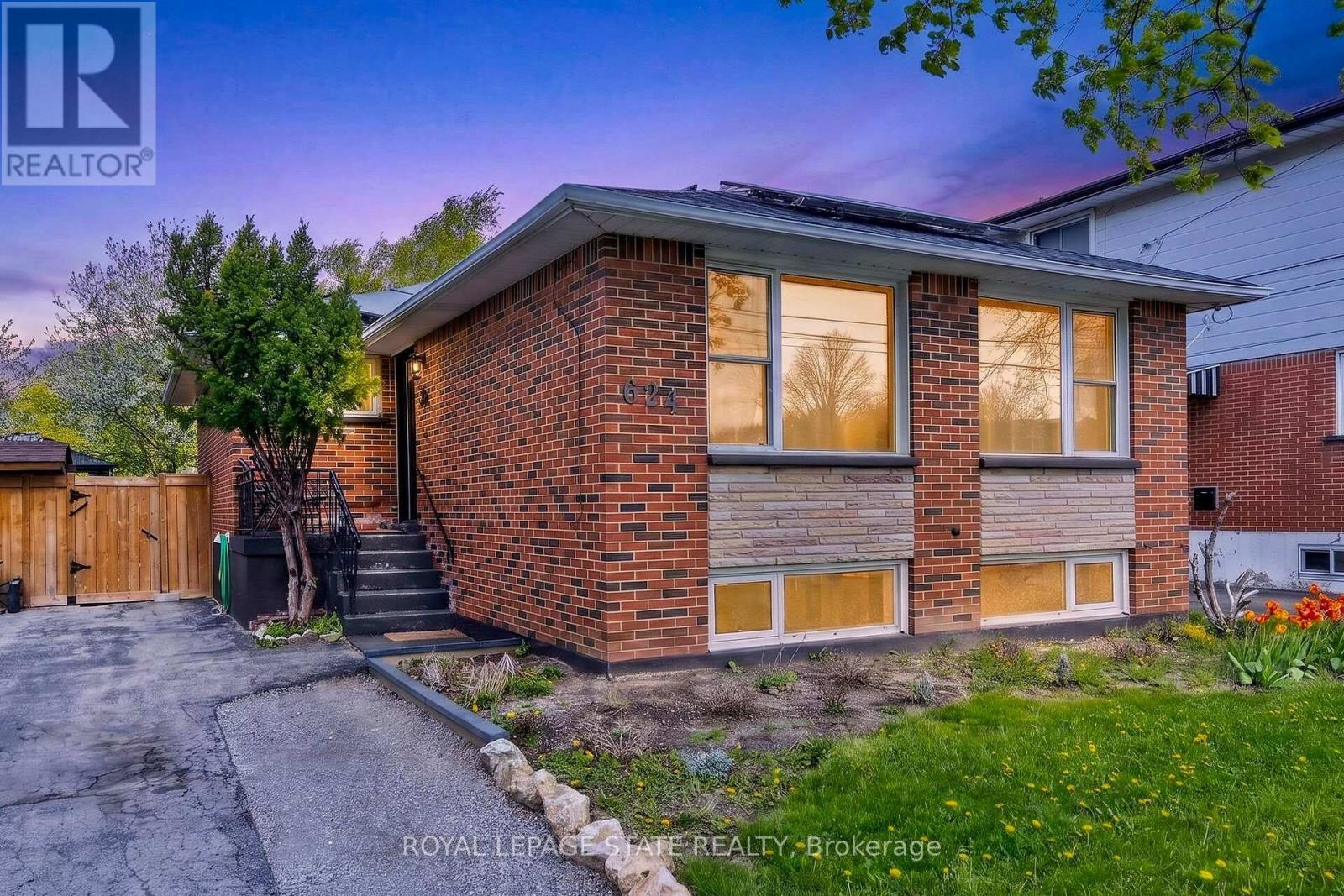 624 UPPER OTTAWA STREET, Hamilton, Ontario