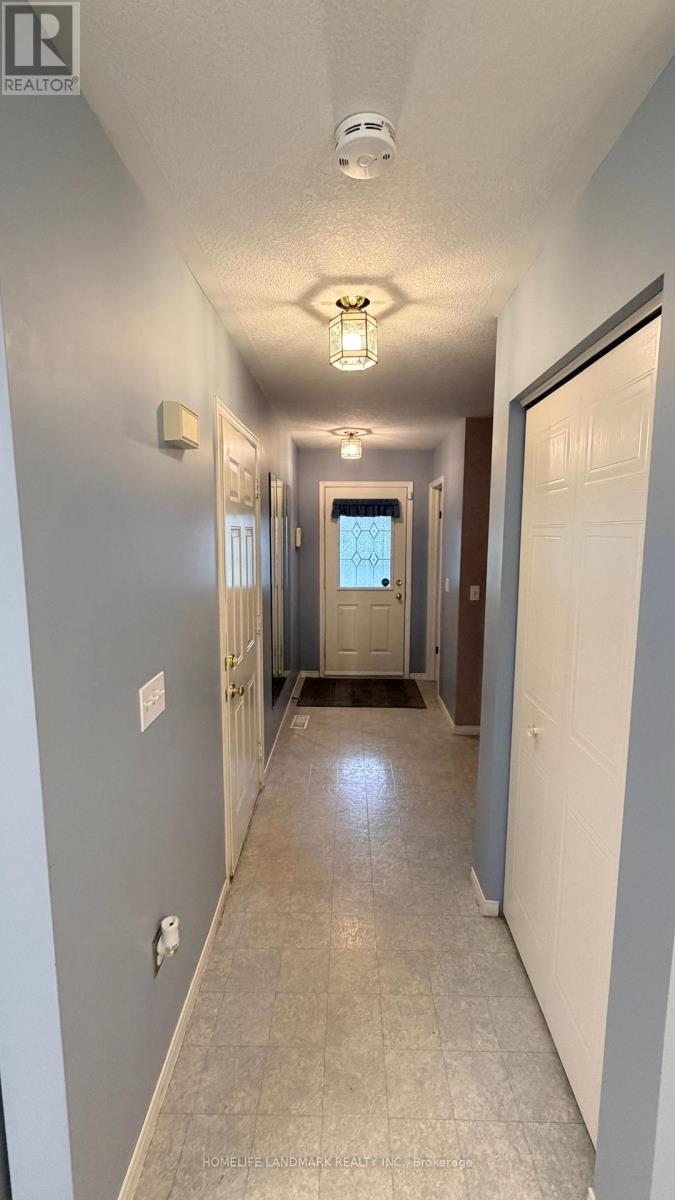 257 Pineland Place, Waterloo, Ontario  N2T 2S4 - Photo 10 - X13101996
