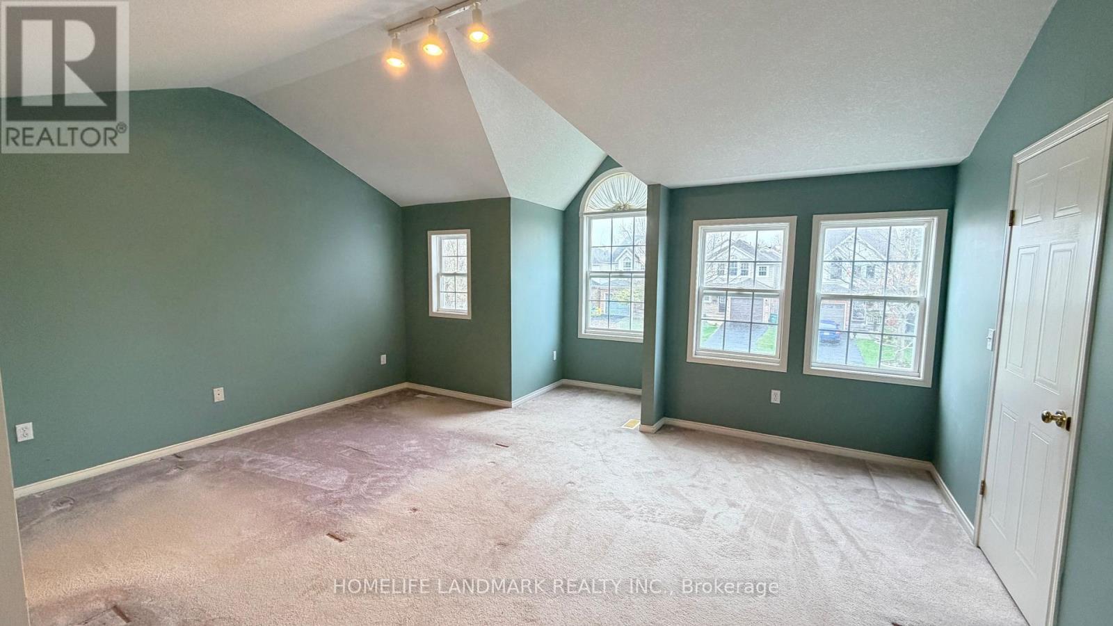 257 Pineland Place, Waterloo, Ontario  N2T 2S4 - Photo 12 - X13101996