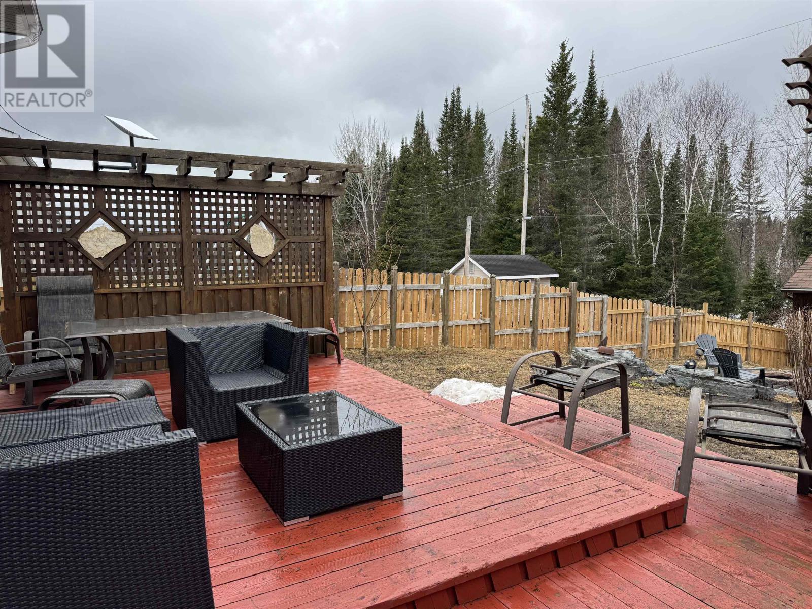 8 Matachewan Rd, Manitouwadge, Ontario  P0T 2C0 - Photo 31 - TB2600950