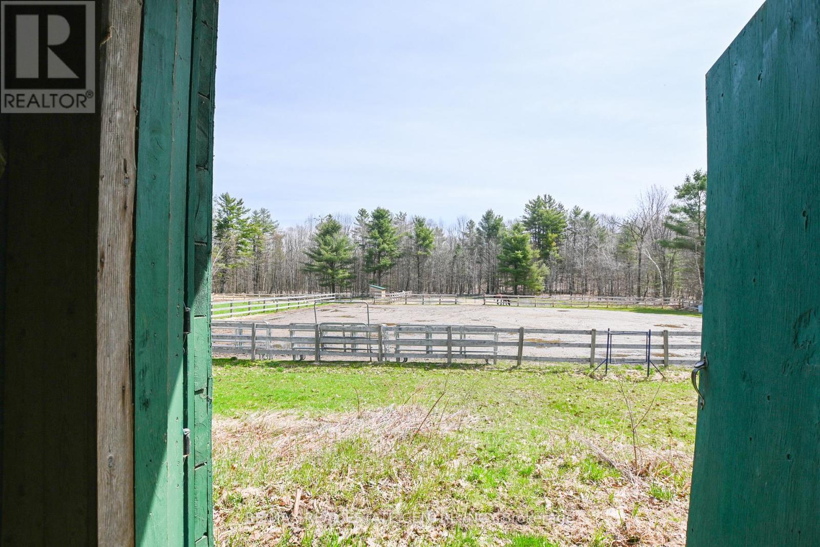 1033 North Shore Drive, Gravenhurst, Ontario  P1P 1R1 - Photo 36 - X13102194