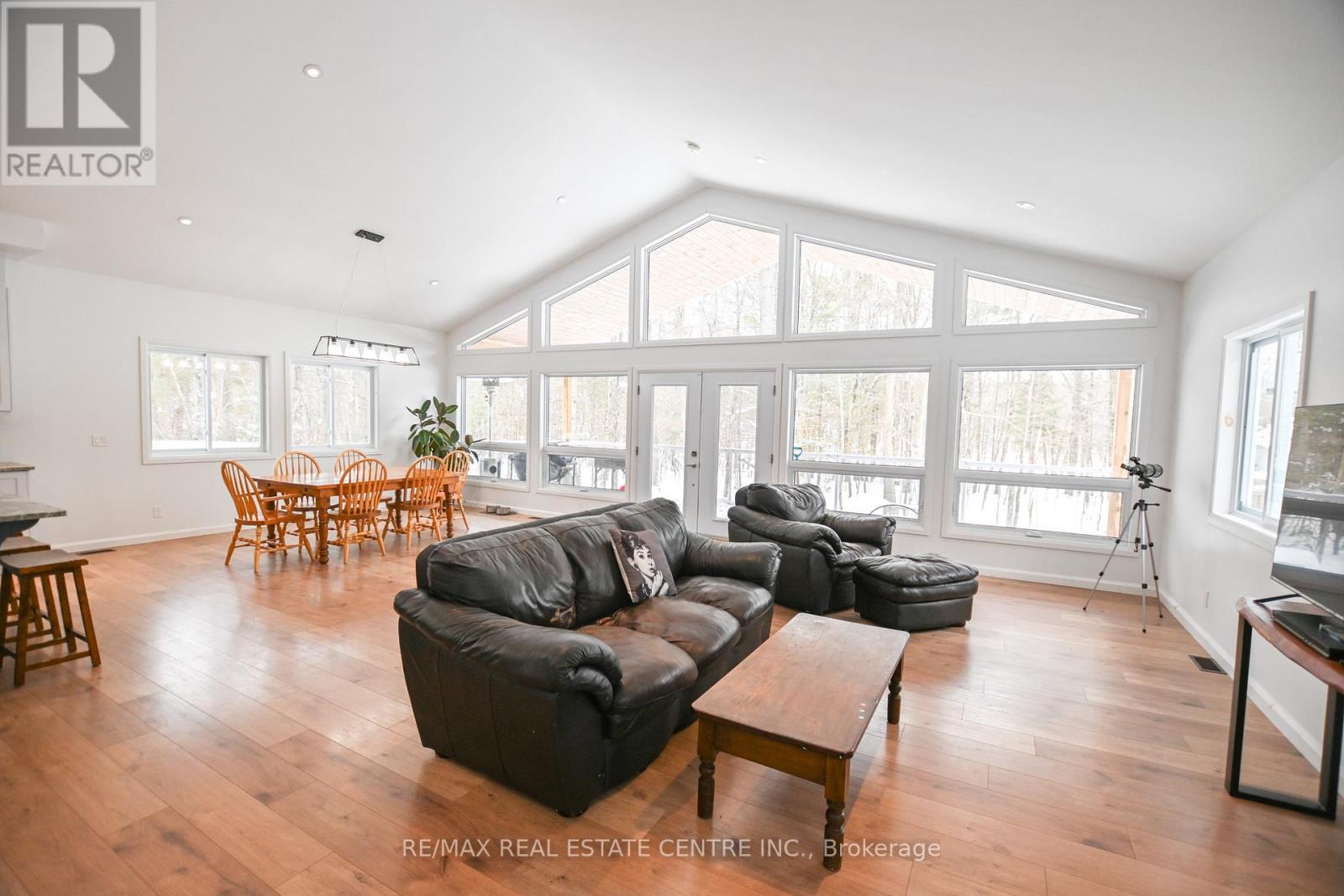 1033 North Shore Drive, Gravenhurst, Ontario  P1P 1R1 - Photo 9 - X13102194