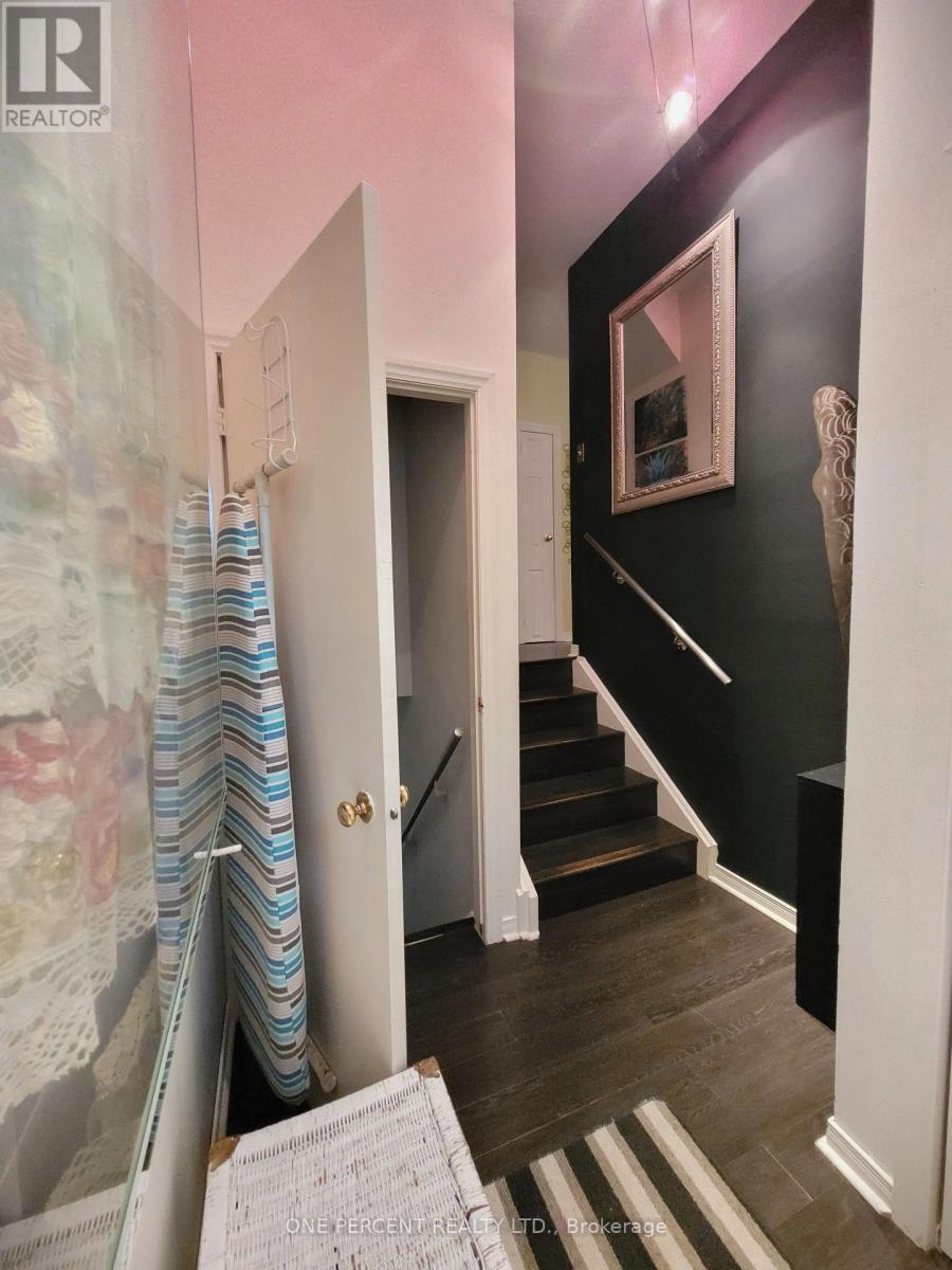 126 - 185 Denistoun Street S, Welland, Ontario  L3C 6J6 - Photo 2 - X13102234