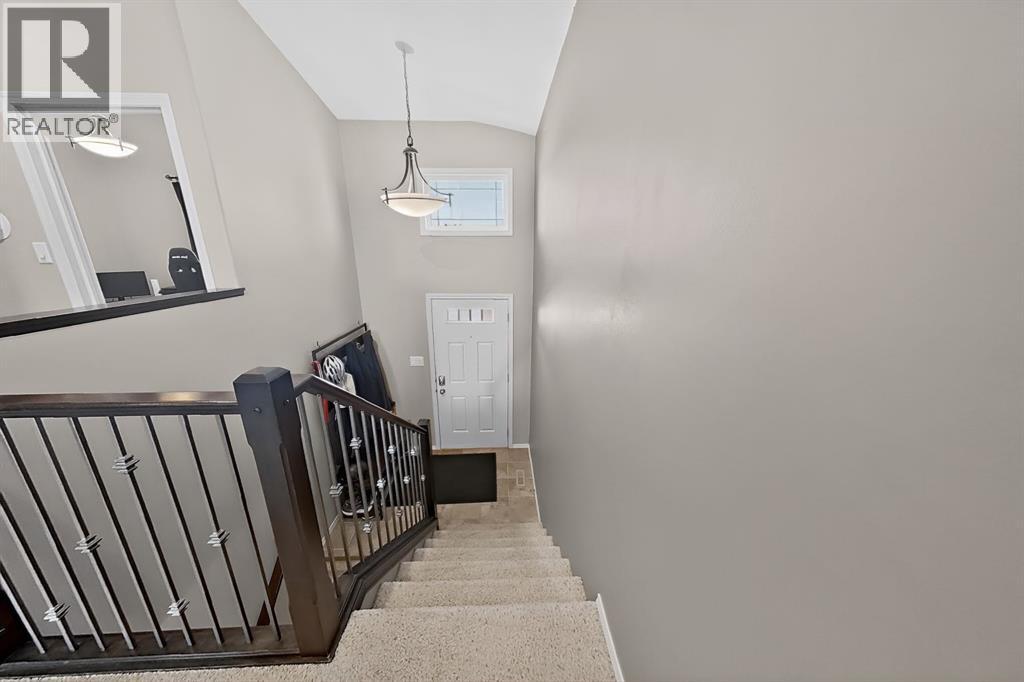 711 Sunset Place, Coaldale, Alberta  T1M 0C5 - Photo 4 - A2302051