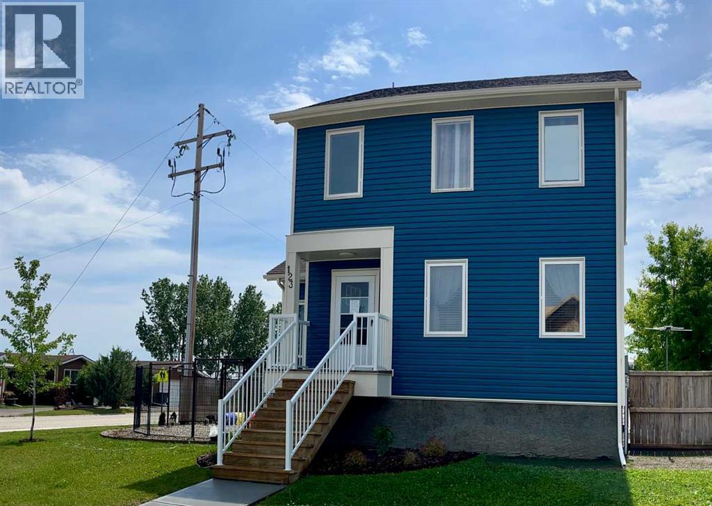 123 Caspell Street, Cayley, Alberta  T0L 0P0 - Photo 4 - A2291855