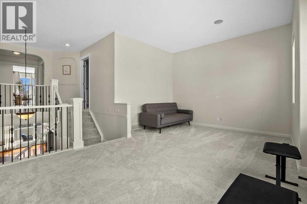 311 Royal Oak Circle NW, Calgary, Alberta  T3G 5L9 - Photo 22 - A2305924