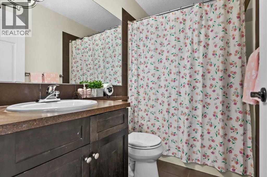 311 Royal Oak Circle NW, Calgary, Alberta  T3G 5L9 - Photo 34 - A2305924