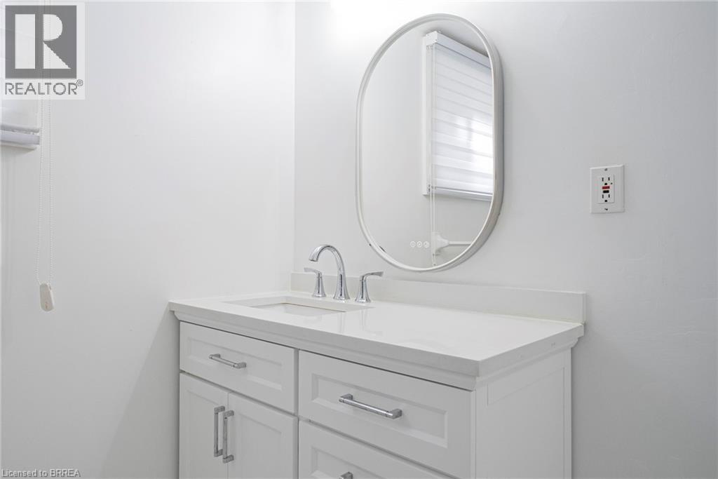 53 Memorial Drive Unit# Lower, Brantford, Ontario  N3R 5S2 - Photo 15 - 40828237