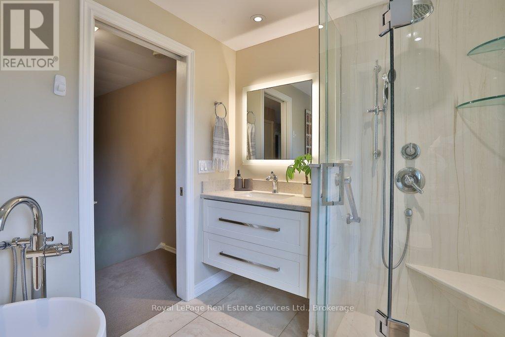 5133 Bayfield Crescent, Burlington, Ontario  L7L 3J5 - Photo 28 - W13102288