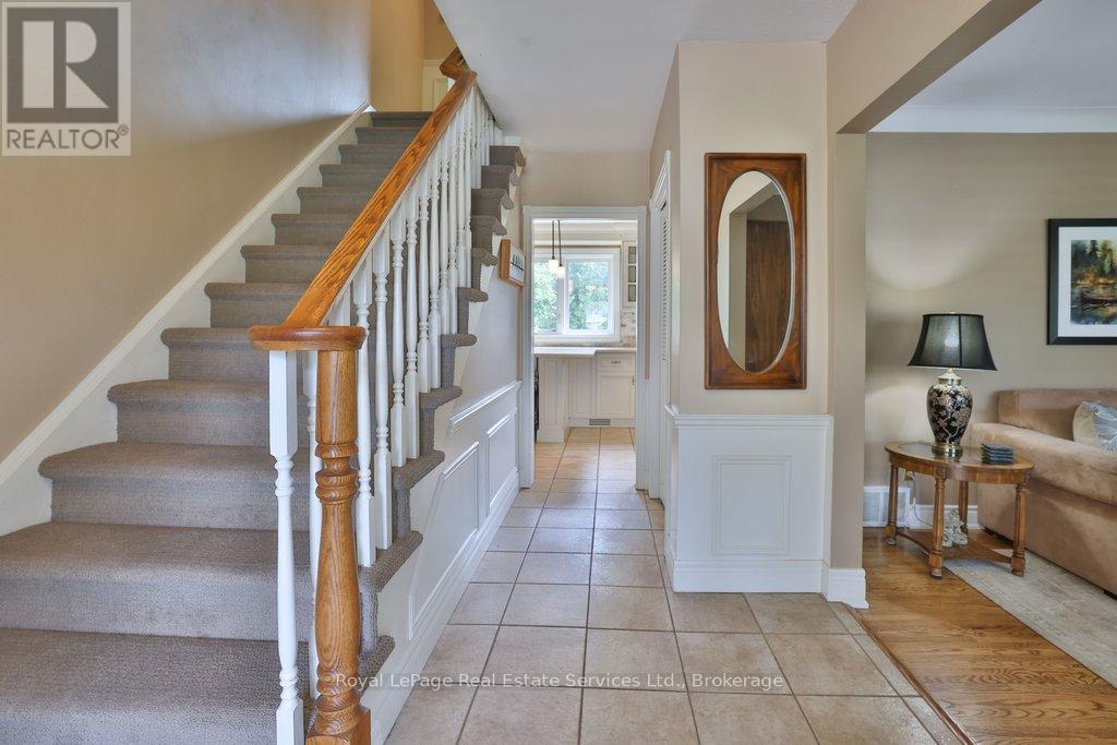 5133 Bayfield Crescent, Burlington, Ontario  L7L 3J5 - Photo 7 - W13102288