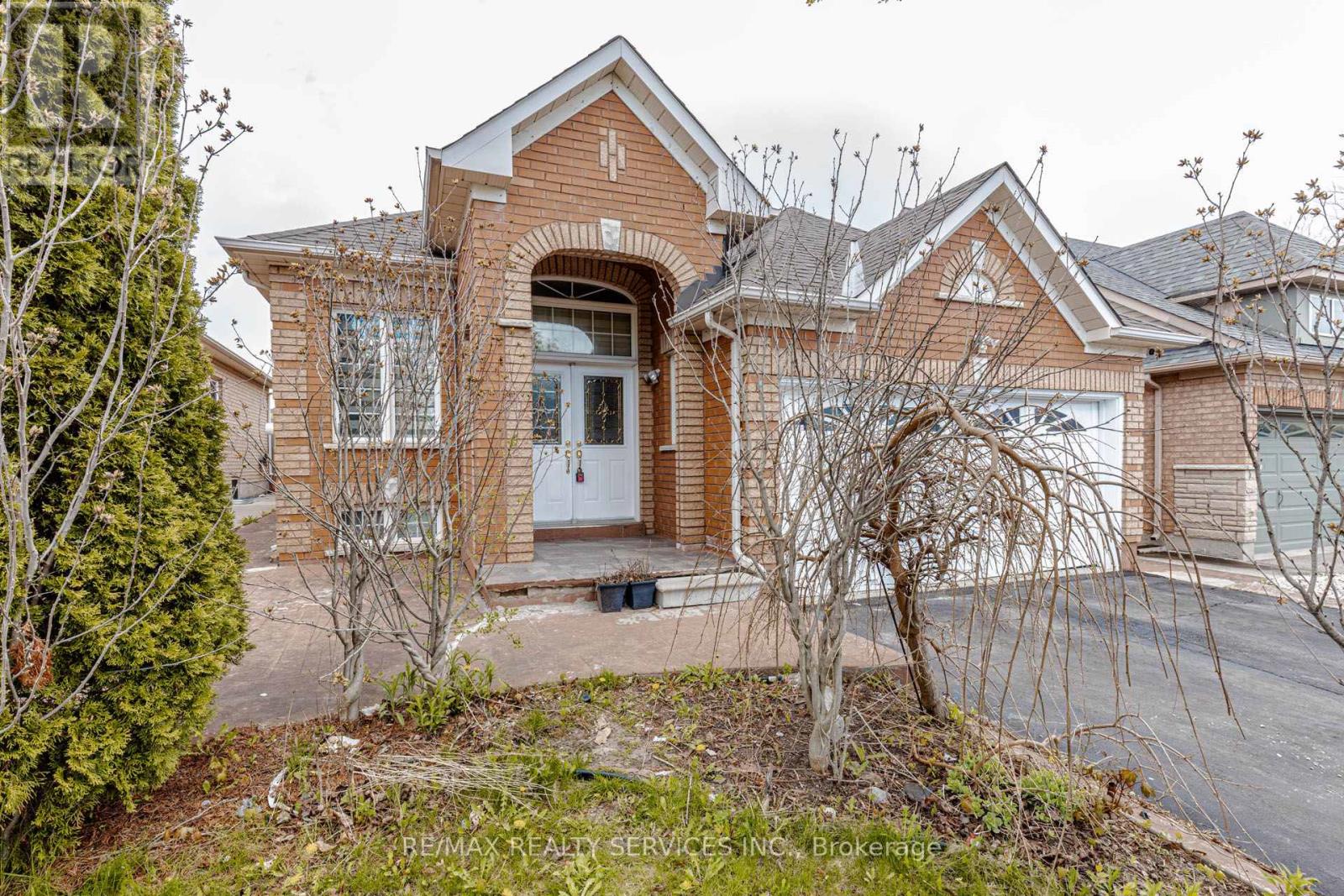 3 Orchid Drive, Brampton, Ontario  L7A 1M4 - Photo 49 - W13085796