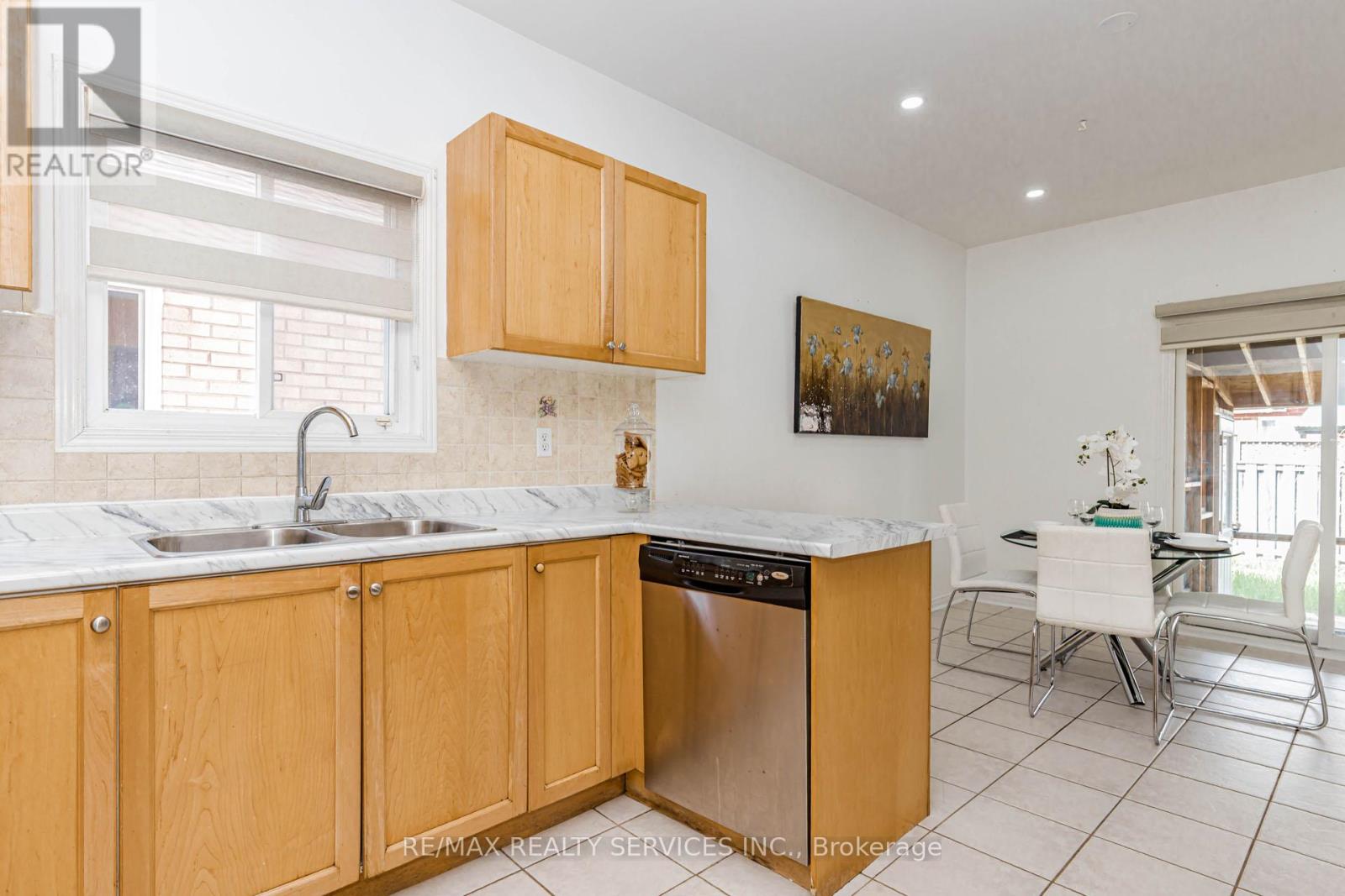 3 Orchid Drive, Brampton, Ontario  L7A 1M4 - Photo 13 - W13085796