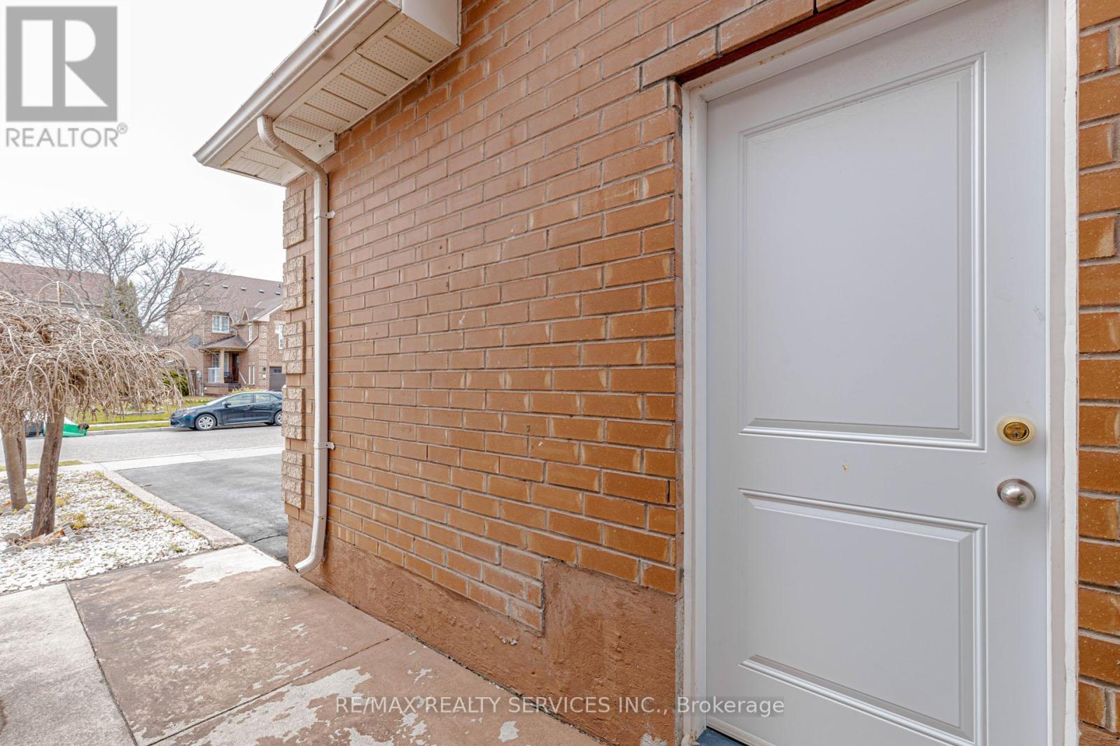 3 Orchid Drive, Brampton, Ontario  L7A 1M4 - Photo 34 - W13085796