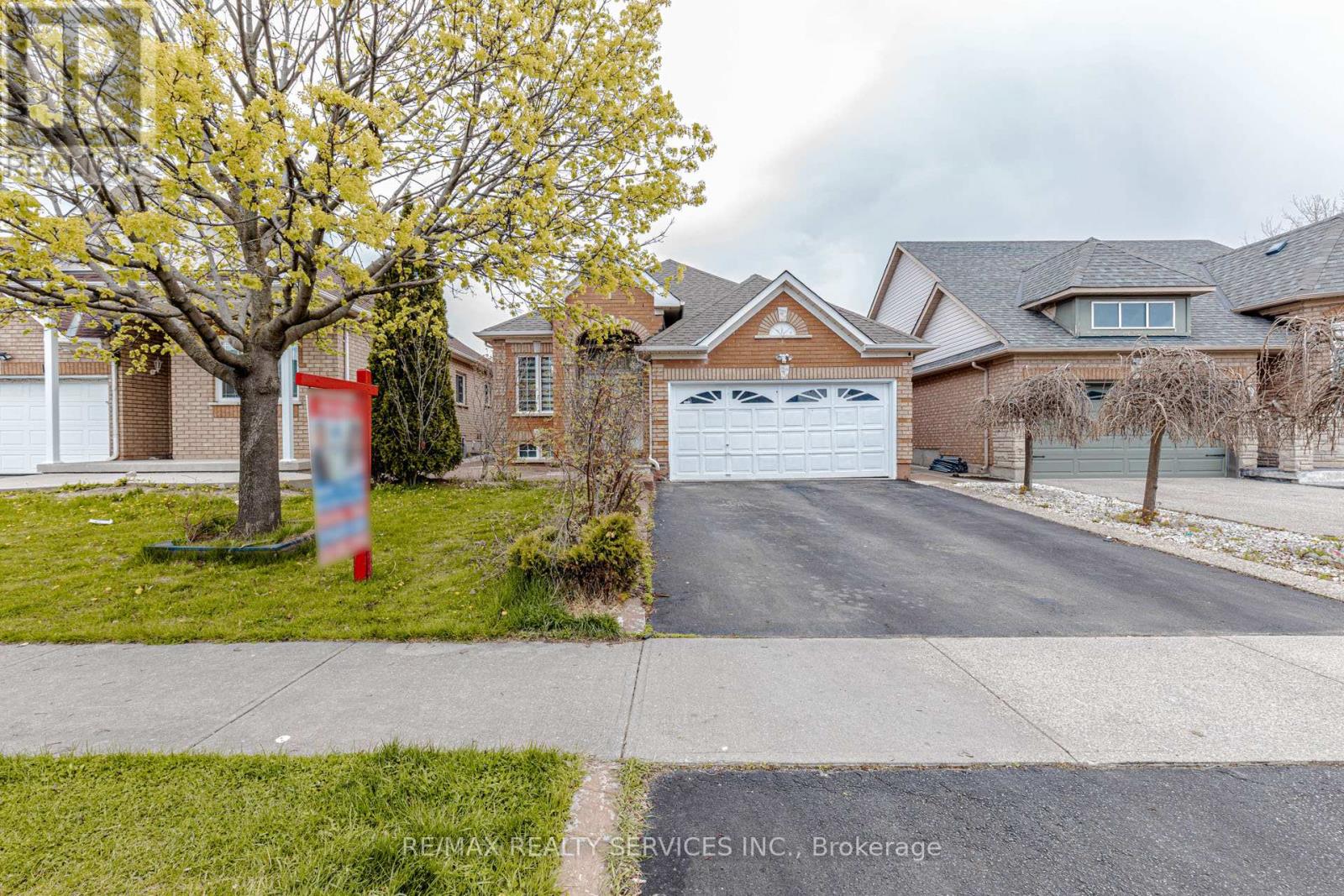 3 ORCHID DRIVE, Brampton, Ontario