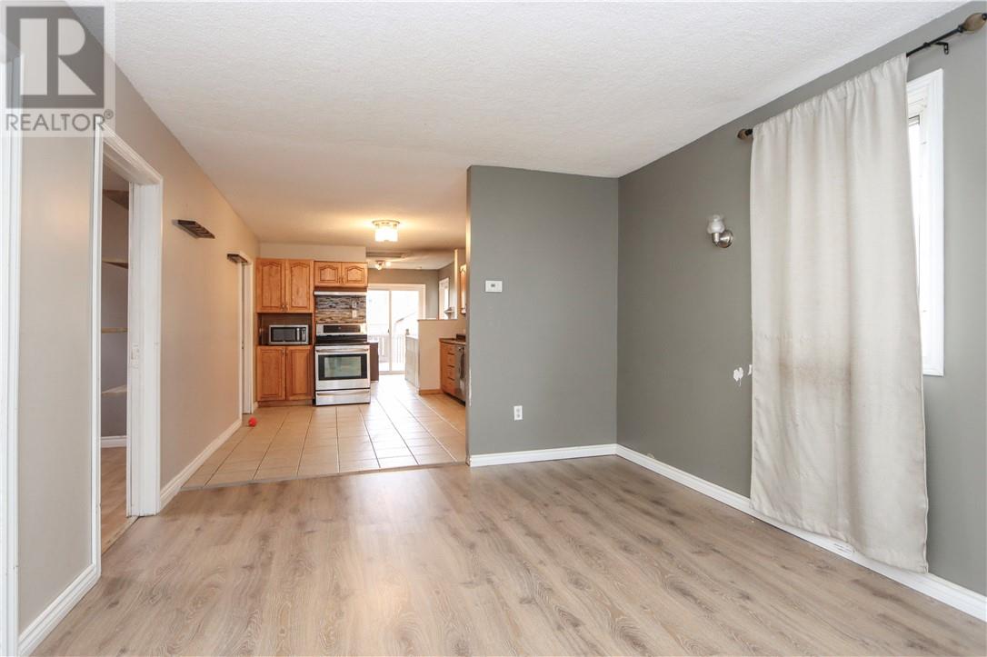 25 Caruso Street, Coniston, Ontario  P0M 1M0 - Photo 16 - 2127553