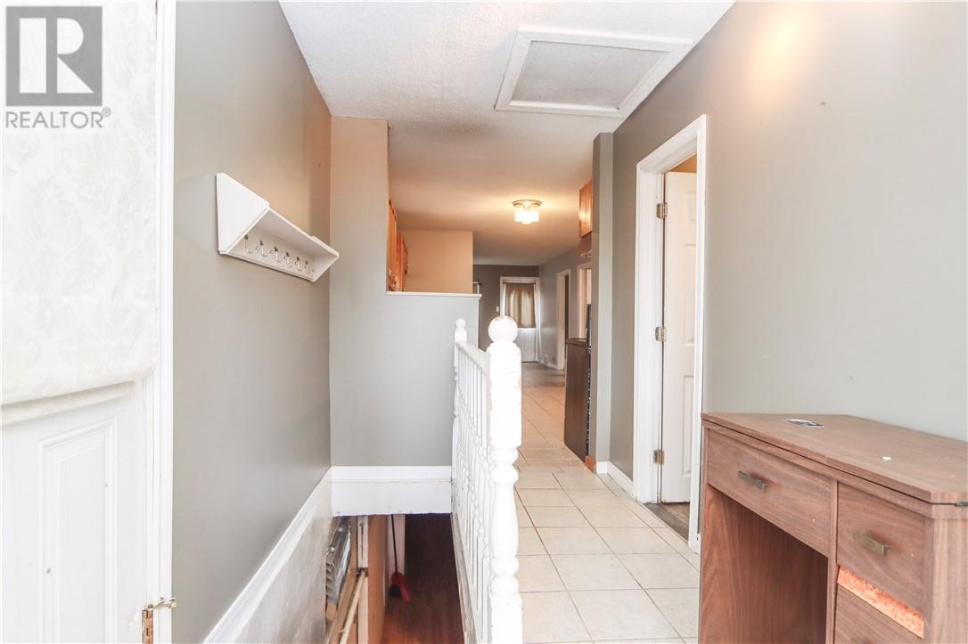 25 Caruso Street, Coniston, Ontario  P0M 1M0 - Photo 4 - 2127553