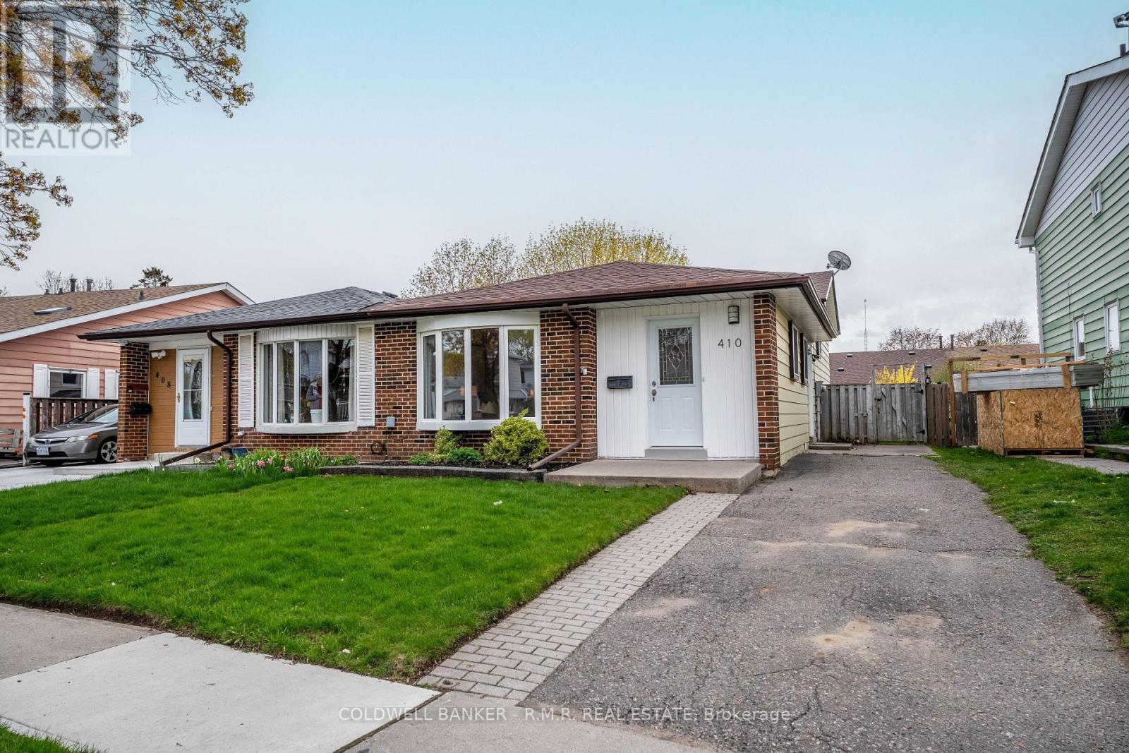 410 Century Street, Oshawa, Ontario  L1K 1C6 - Photo 2 - E13102426