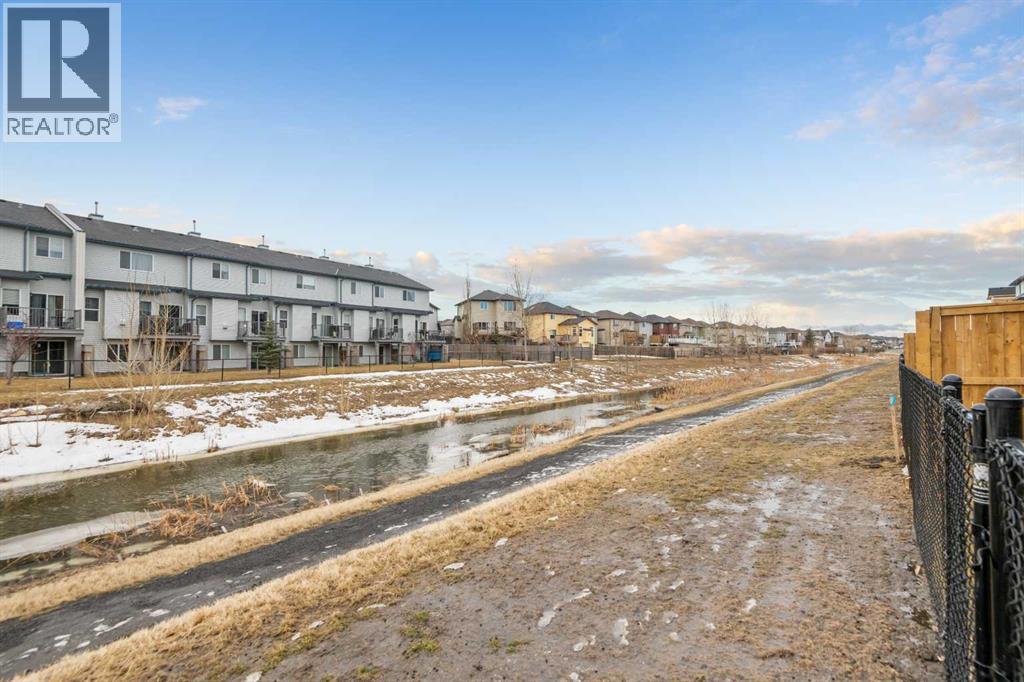 1093 Midtown Avenue SW, Airdrie, Alberta  T4B 5M9 - Photo 49 - A2292957