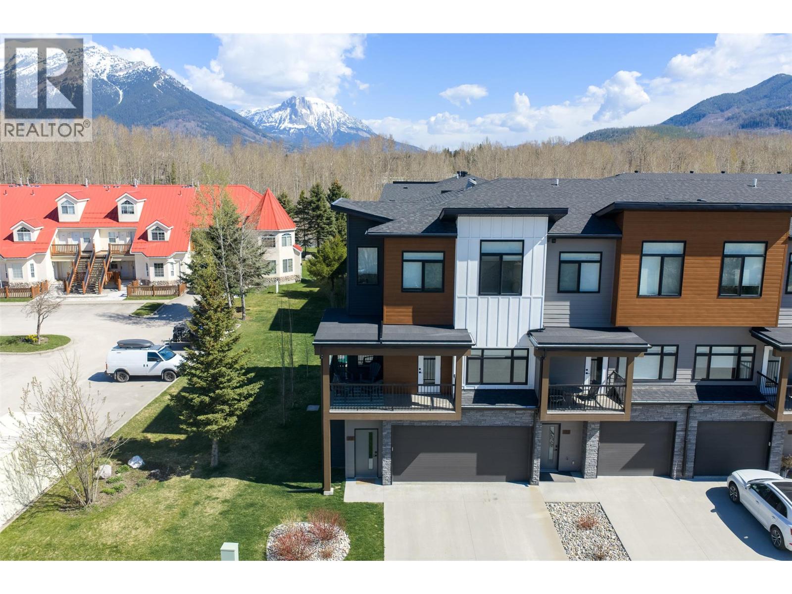 700 Riverside Way Unit# 101, Fernie, British Columbia  V0B 1M7 - Photo 4 - 10385280