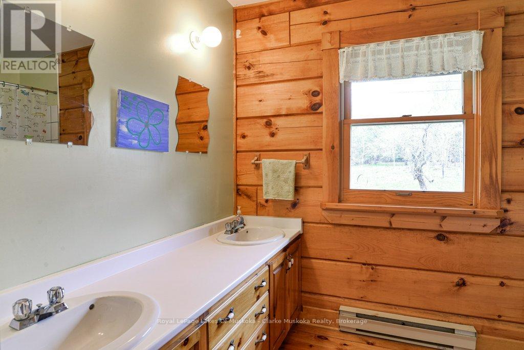 748 Whites Falls Road, Georgian Bay, Ontario  L0K 1S0 - Photo 25 - X13102372