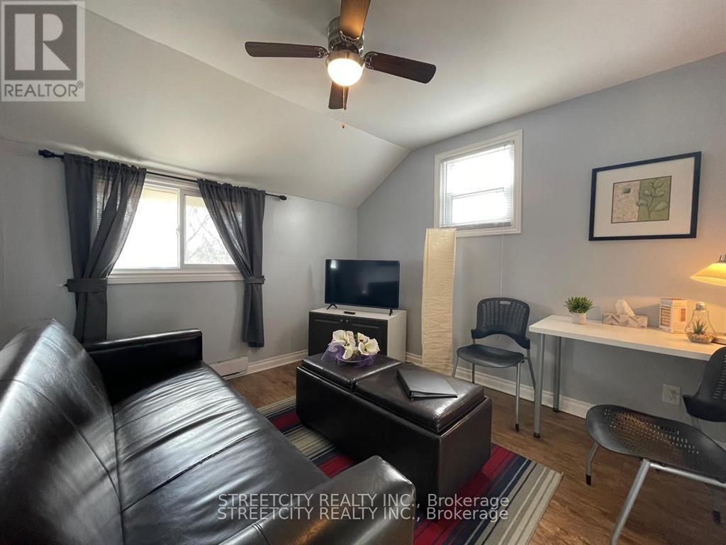 1071.5 Florence Street, London East, Ontario  N5W 2M7 - Photo 2 - X13102446
