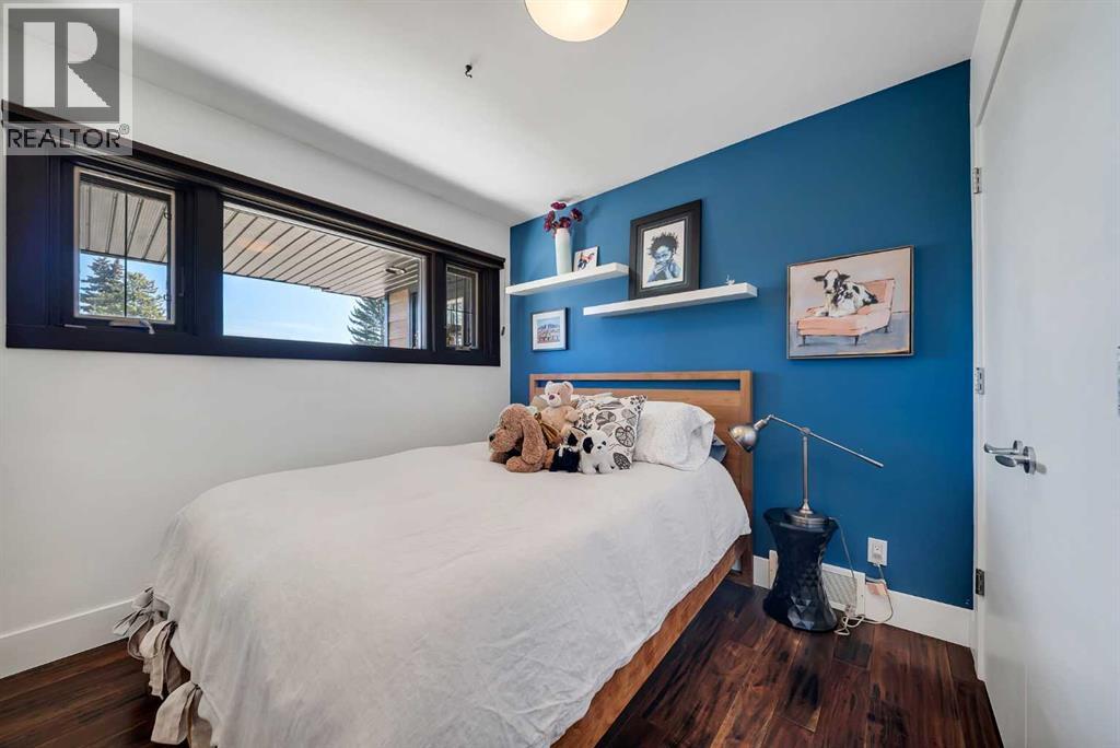 2007 Glenwood Drive SW, Calgary, Alberta  T3E 3Y7 - Photo 18 - A2307672