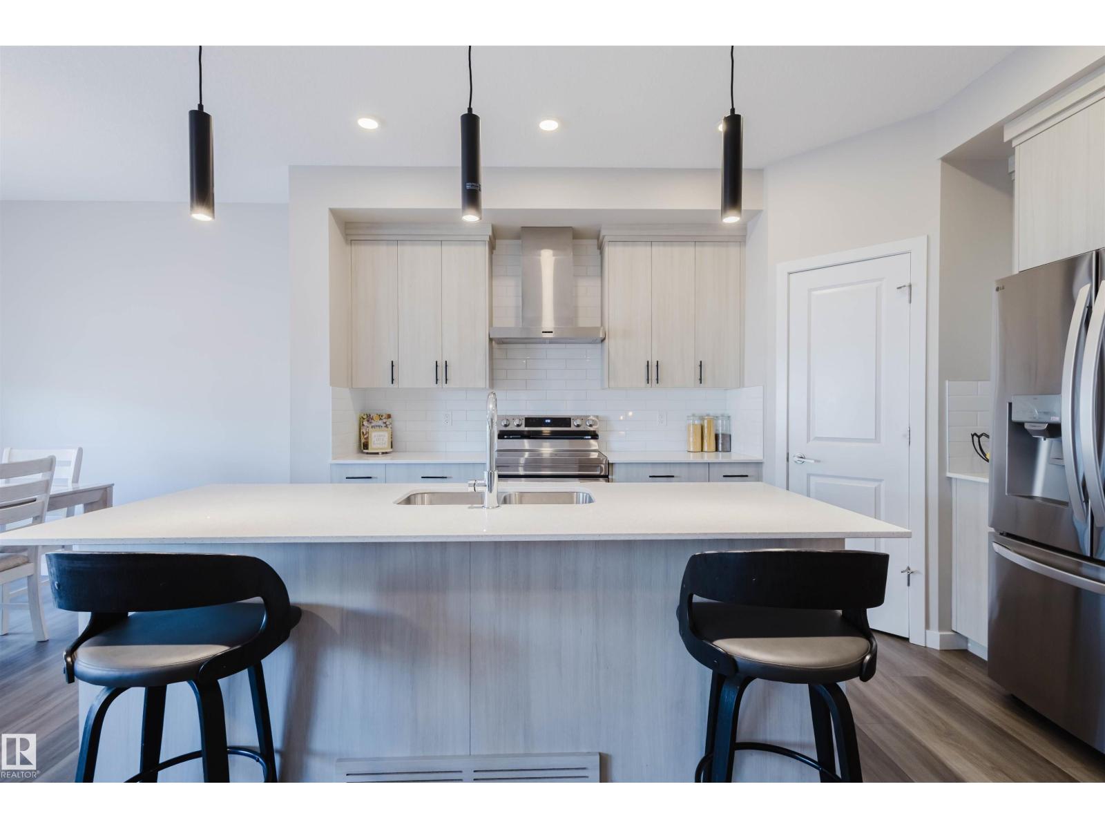 5612 Hawthorn Wy Sw, Edmonton, Alberta  T6X 3C1 - Photo 3 - E4486547