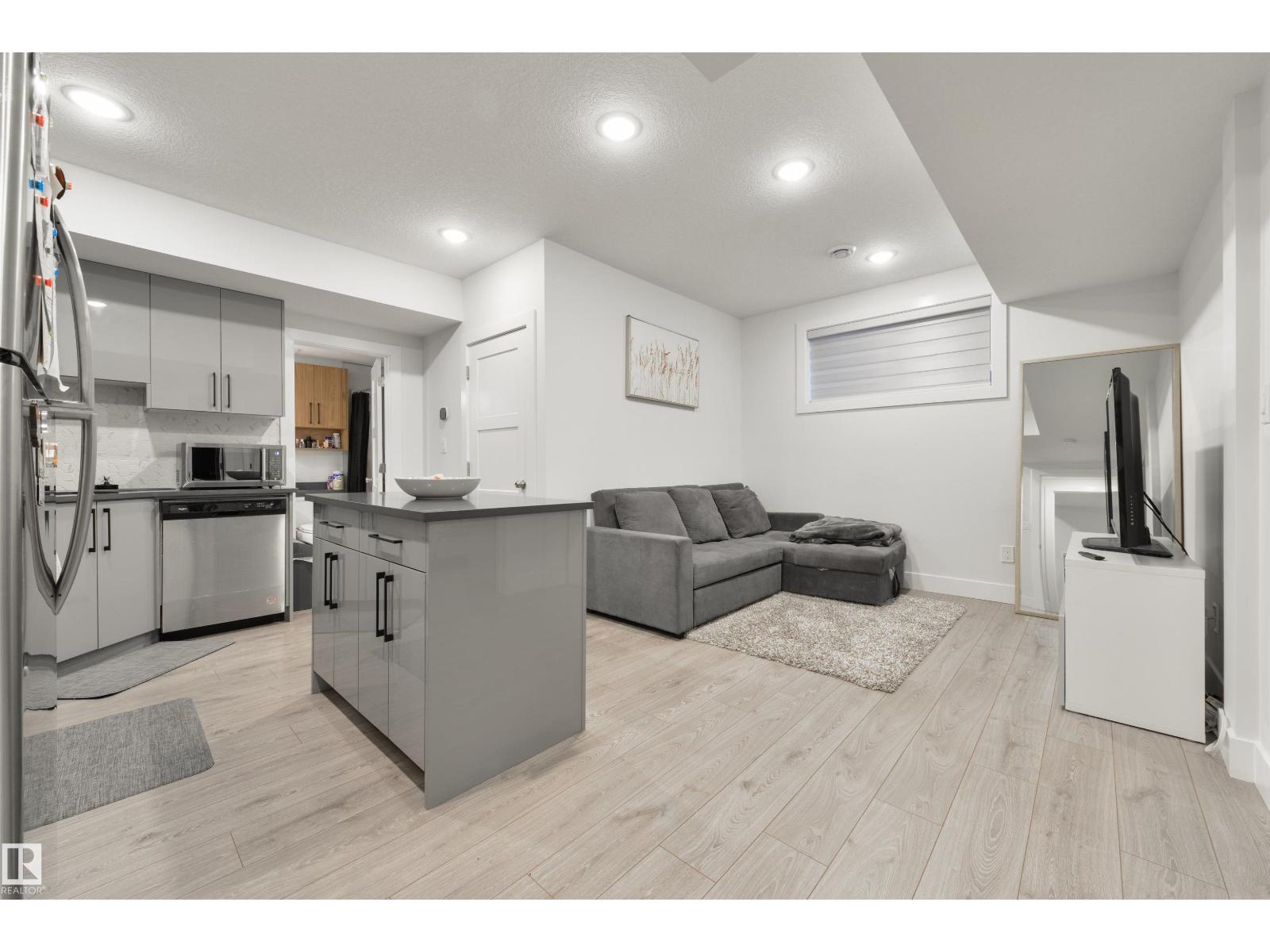 219 37 St Sw, Edmonton, Alberta  T6X 2W4 - Photo 45 - E4486548