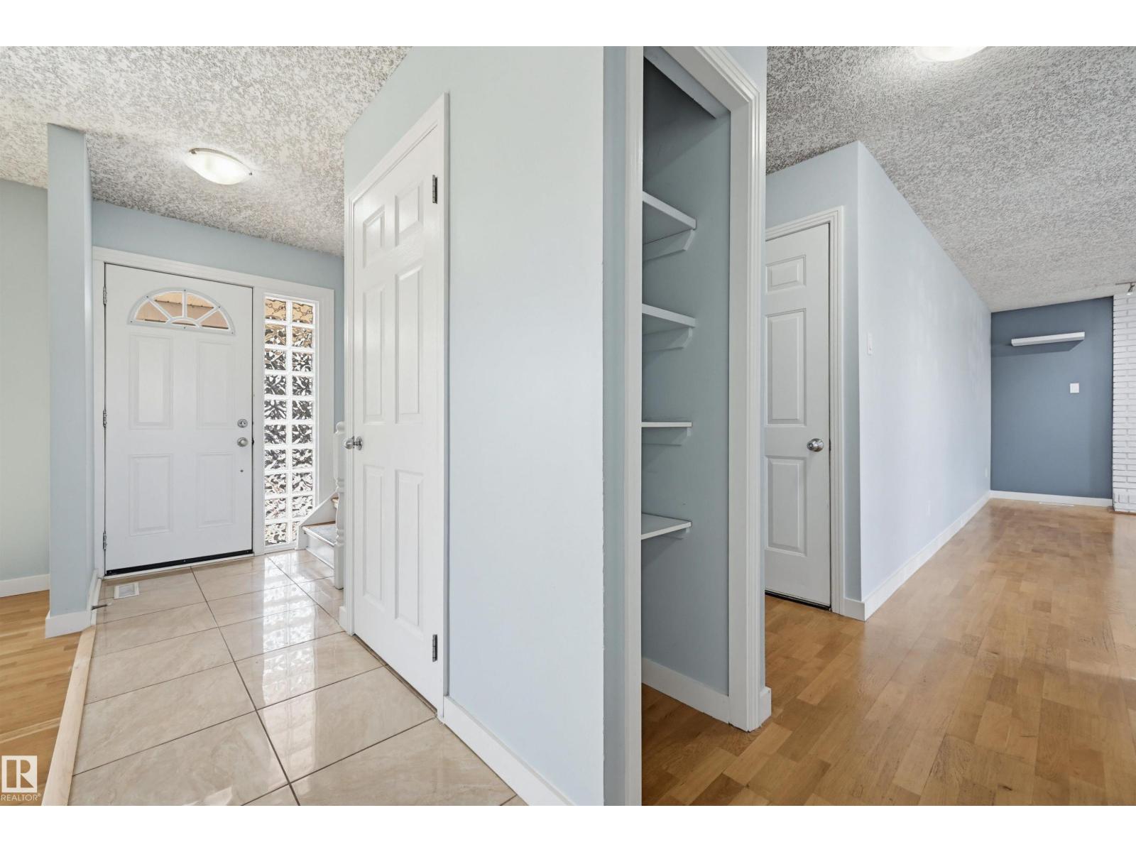3215 104 St Nw, Edmonton, Alberta  T6J 3N5 - Photo 14 - E4486552