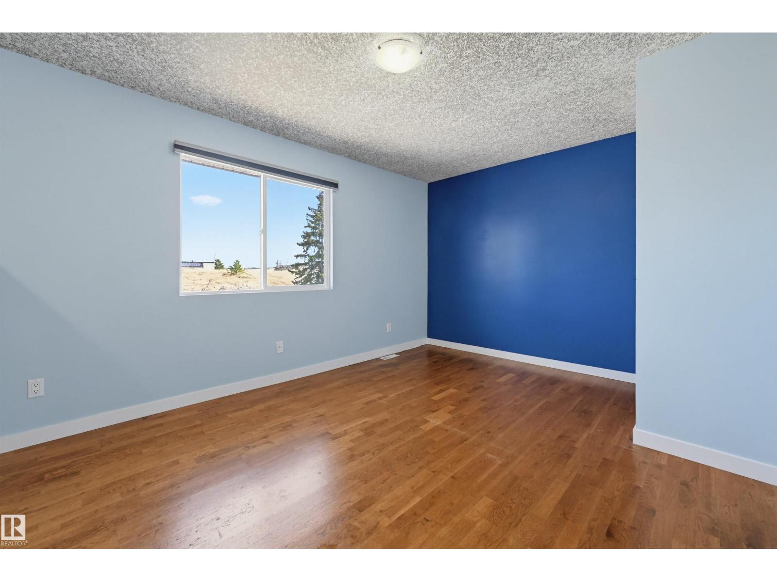 3215 104 St Nw, Edmonton, Alberta  T6J 3N5 - Photo 19 - E4486552