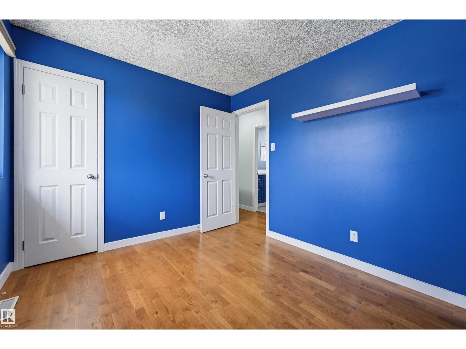 3215 104 St Nw, Edmonton, Alberta  T6J 3N5 - Photo 26 - E4486552