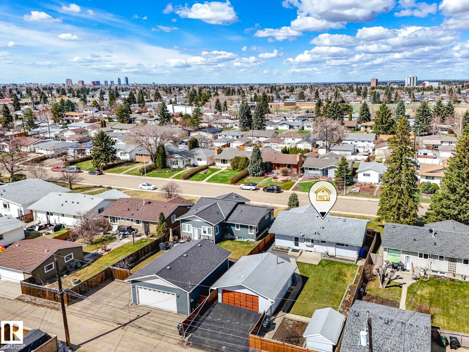 6303 92b Av Nw, Edmonton, Alberta  T6B 0V8 - Photo 2 - E4486554