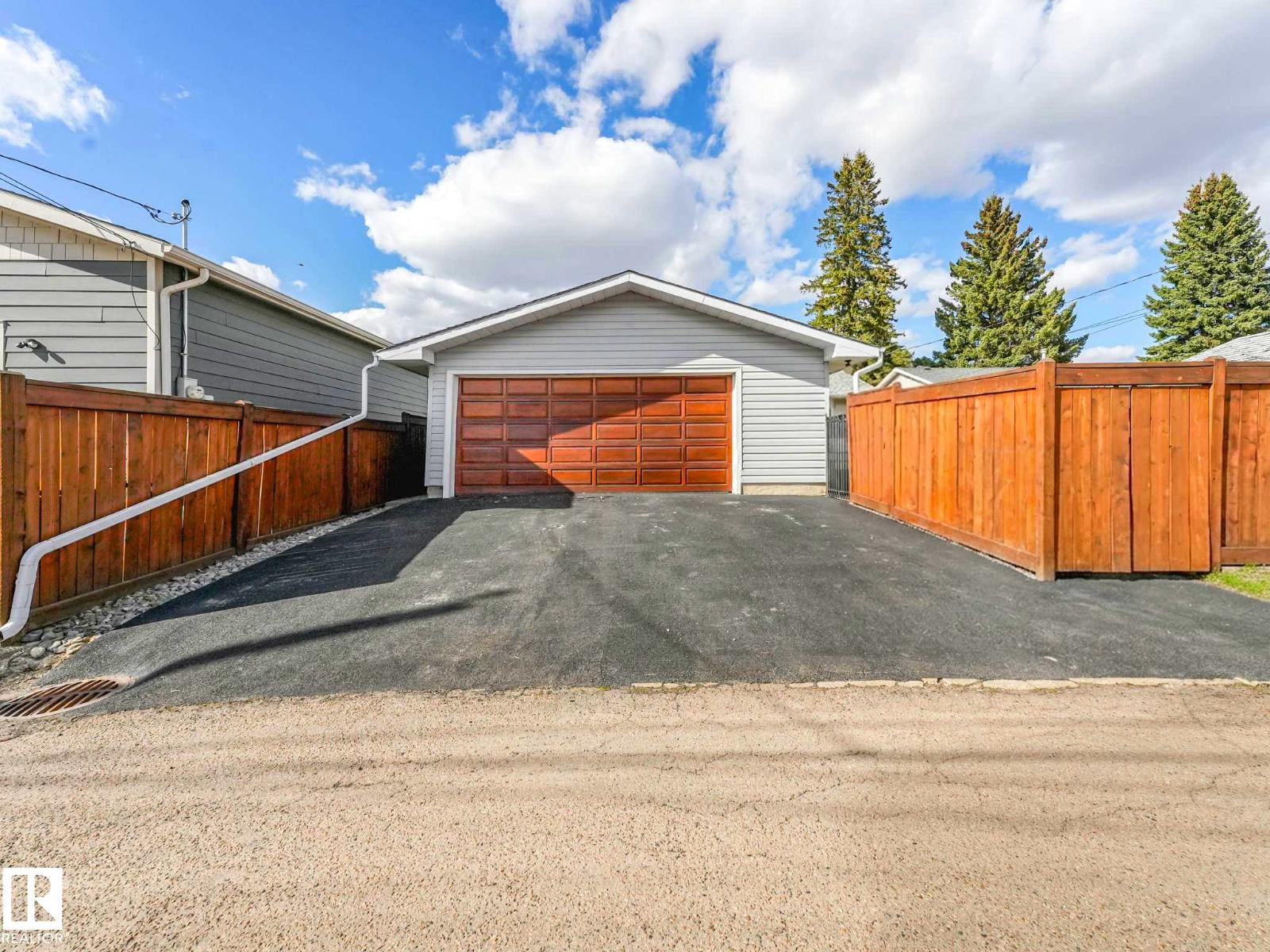 6303 92b Av Nw, Edmonton, Alberta  T6B 0V8 - Photo 48 - E4486554