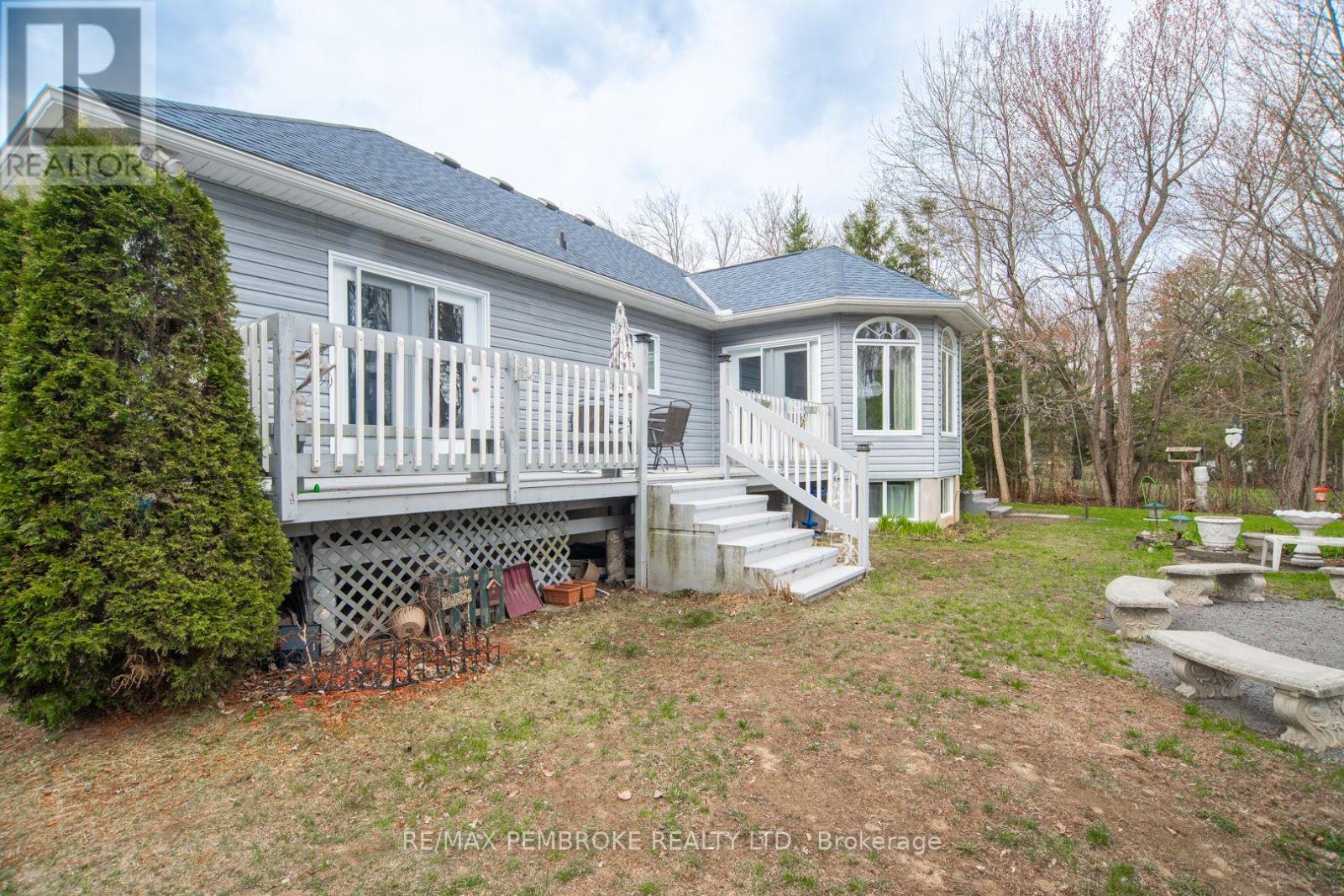1692 Black Bay Road, Petawawa, Ontario  K8H 2W8 - Photo 33 - X13102318
