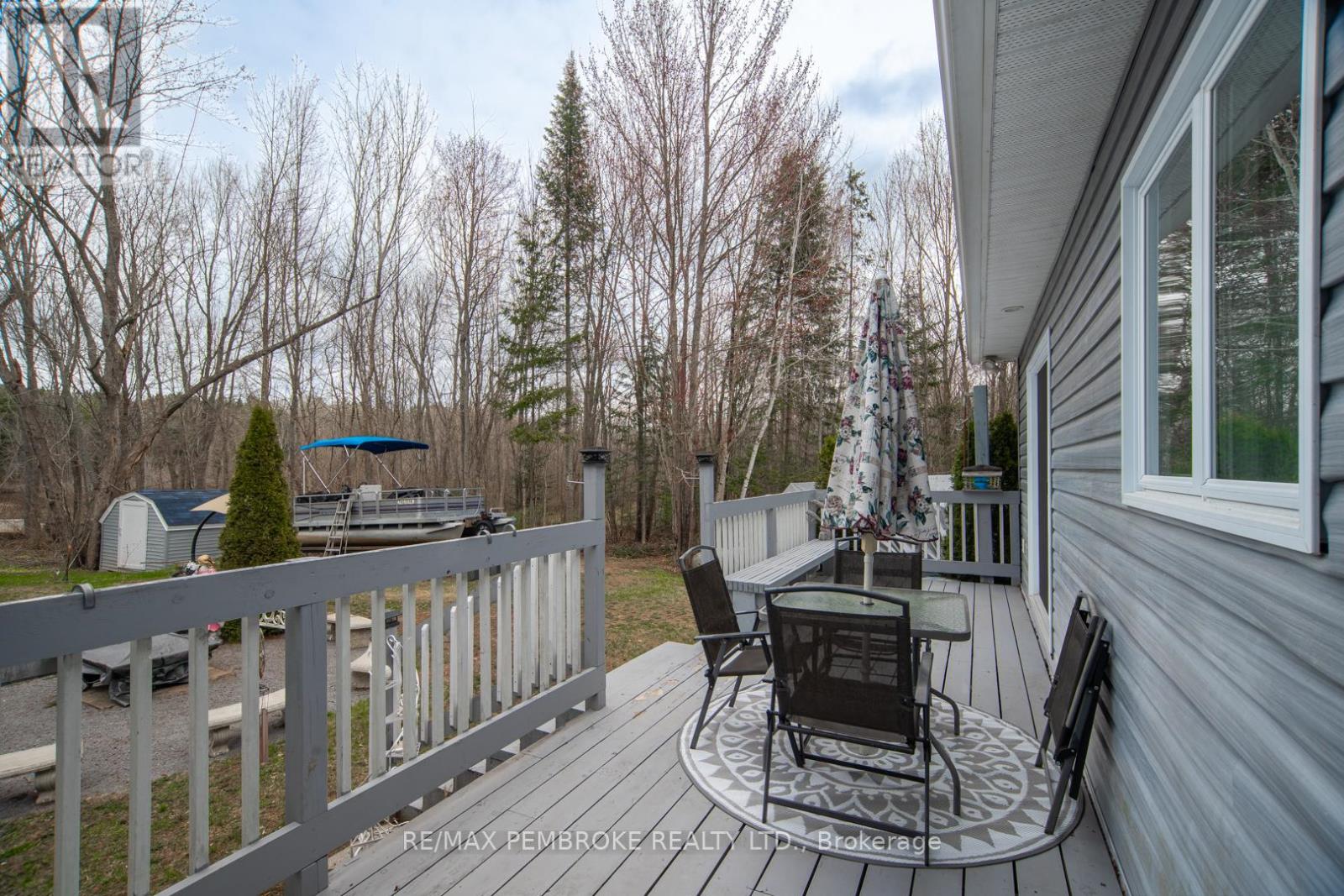 1692 Black Bay Road, Petawawa, Ontario  K8H 2W8 - Photo 35 - X13102318
