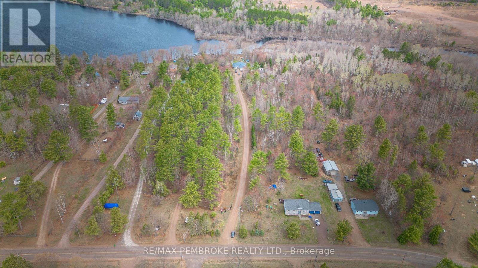 1692 Black Bay Road, Petawawa, Ontario  K8H 2W8 - Photo 43 - X13102318