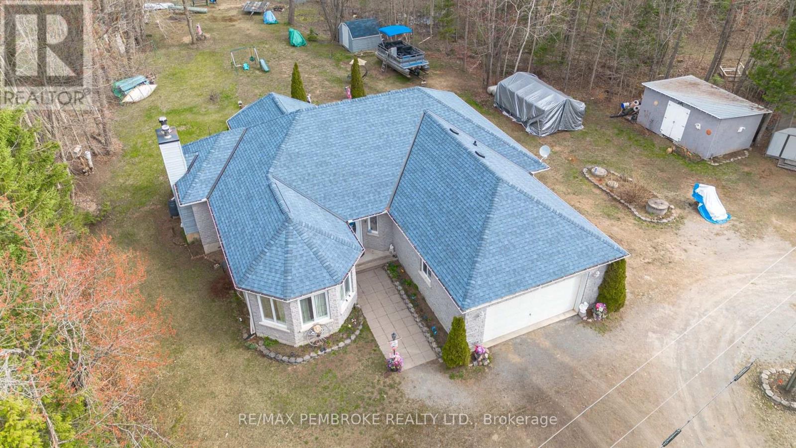 1692 Black Bay Road, Petawawa, Ontario  K8H 2W8 - Photo 47 - X13102318