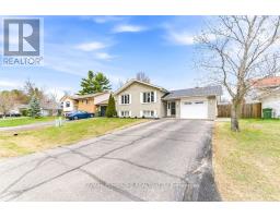 61 WOODLAND CRESCENT, Petawawa, Ontario