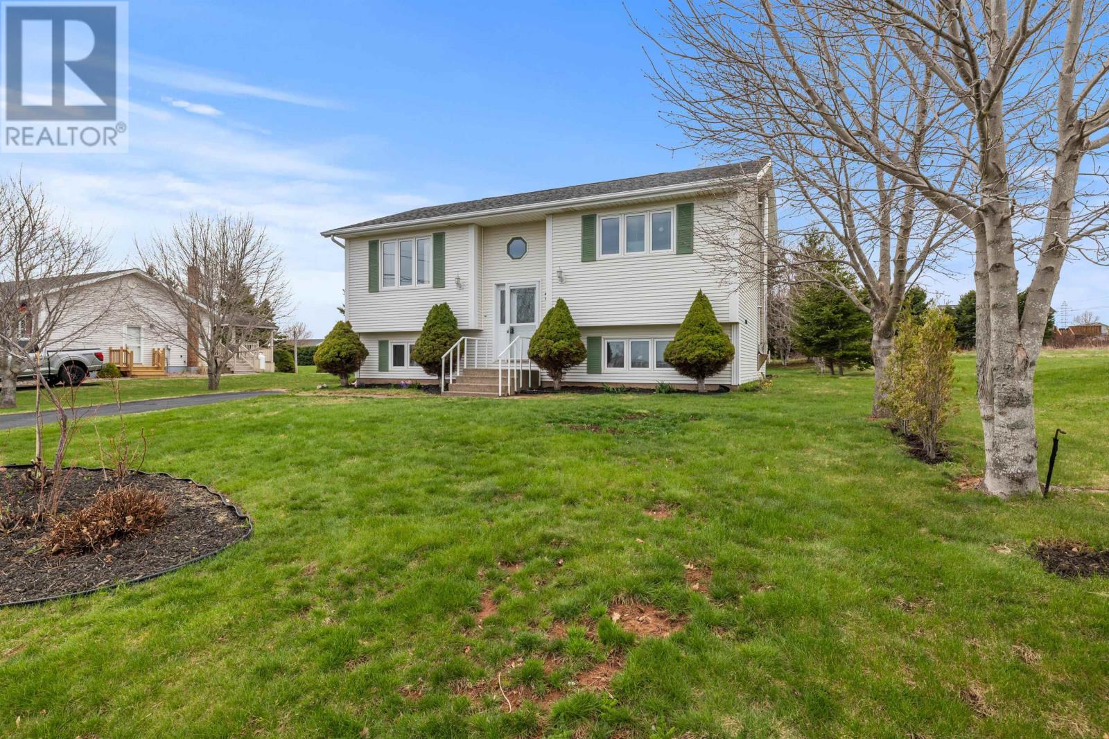 2 Kenwood Circle, Charlottetown, Prince Edward Island