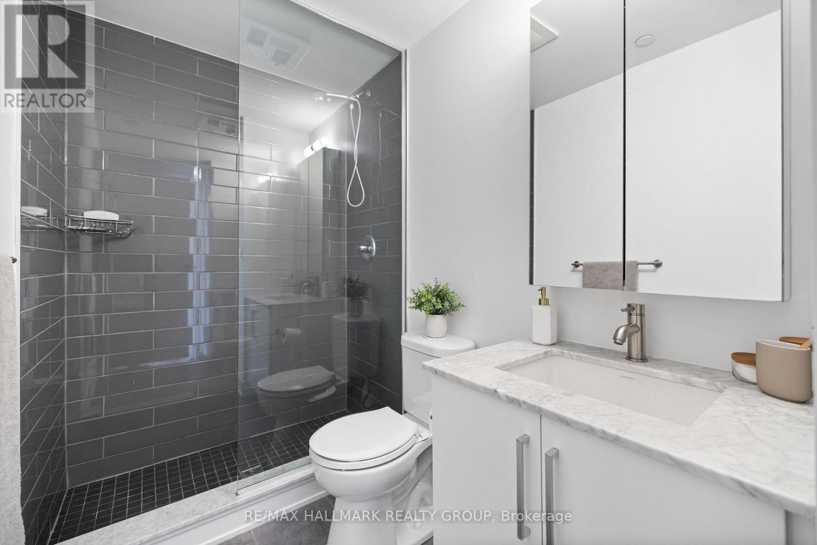 1906 - 485 Richmond Road, Ottawa, Ontario  K2A 3W9 - Photo 5 - X13102320